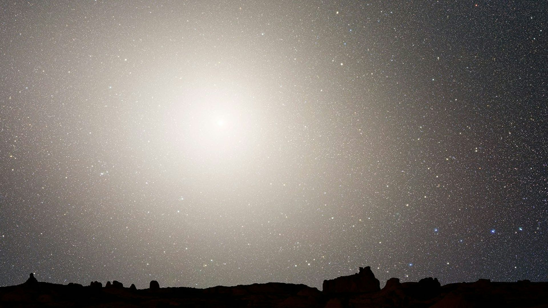 A simulated view of the night sky from a planet in a huge elliptical galaxy