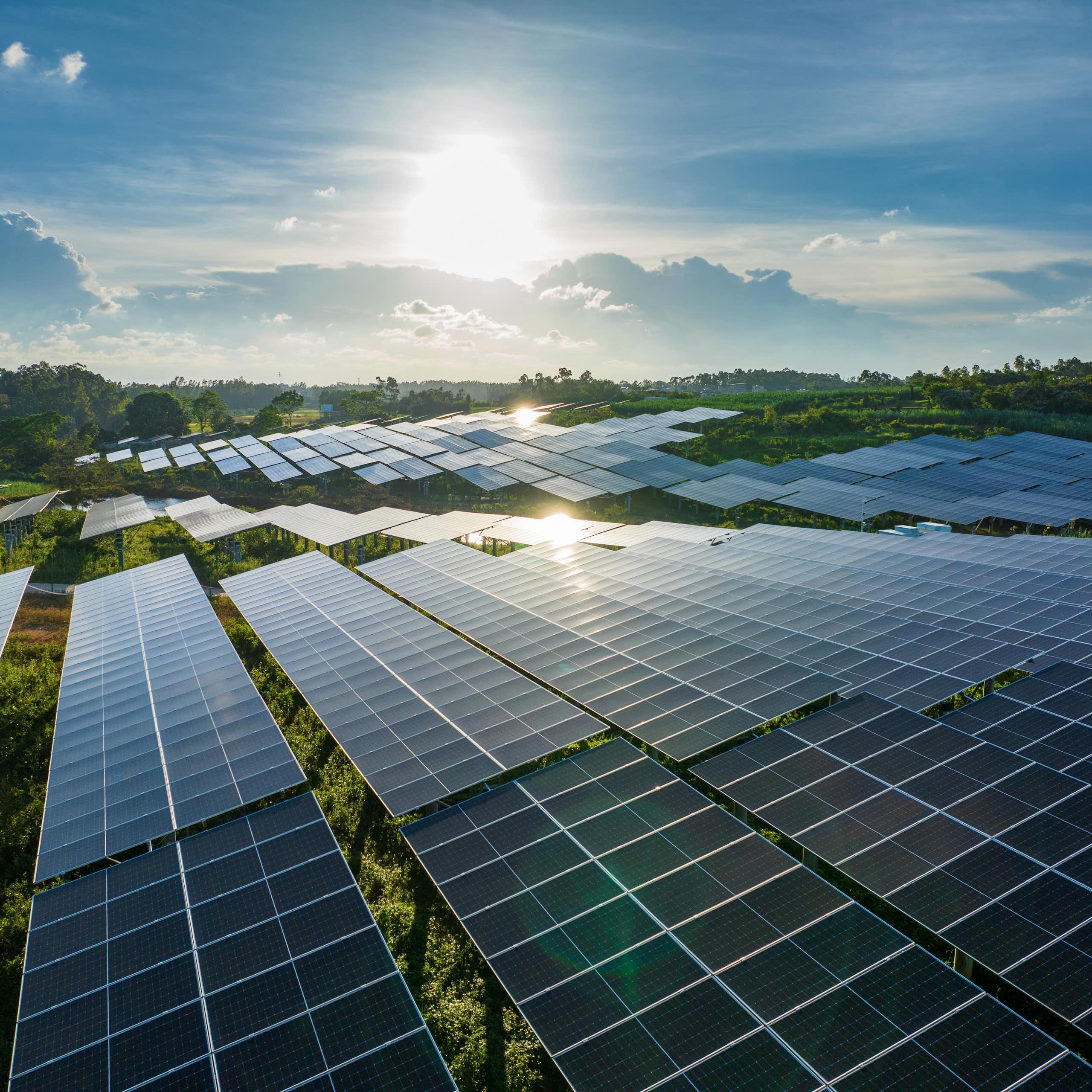 Instalación de paneles solares.