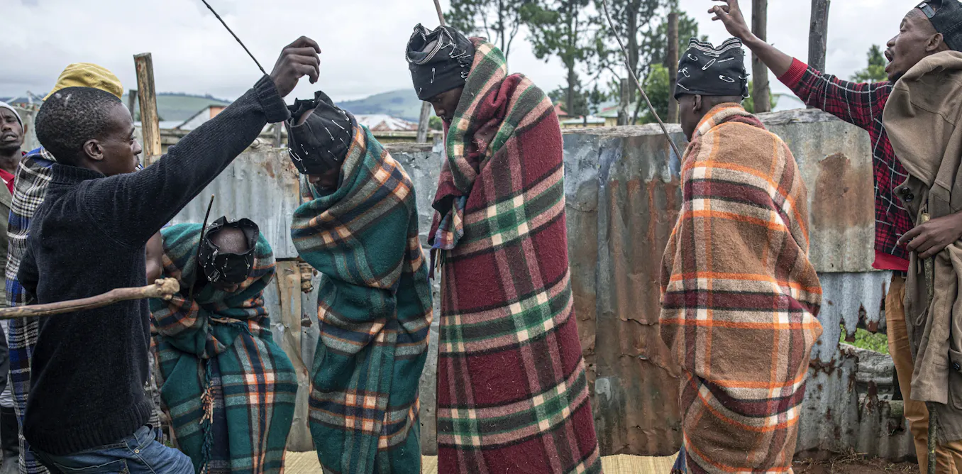 ‘matchbox housing’ leaves residents unable to honour customs in a South African town ‘matchbox housing’ leaves residents unable to honour customs in a South African town