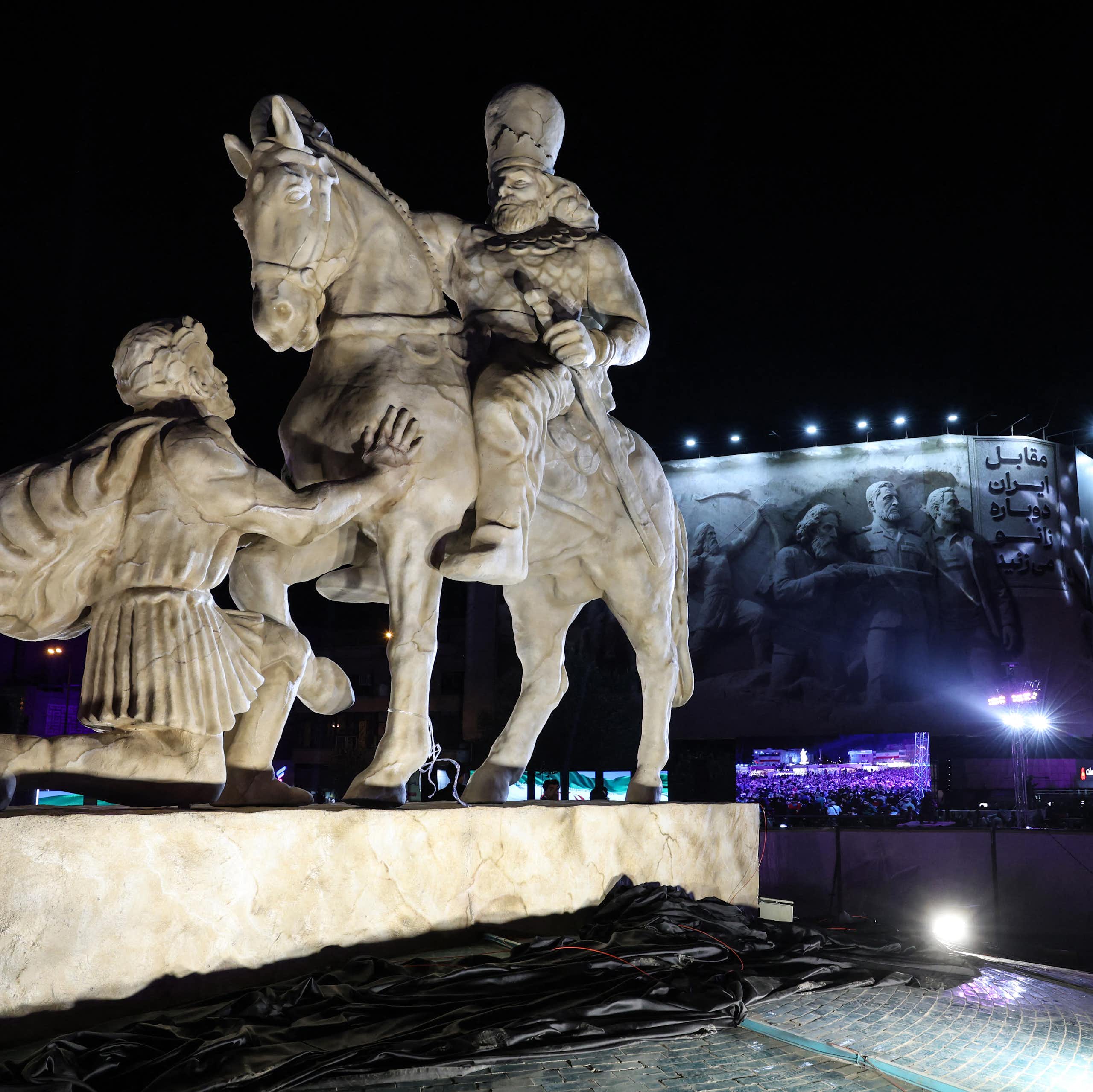 Nouvelle statue à Téhéran.