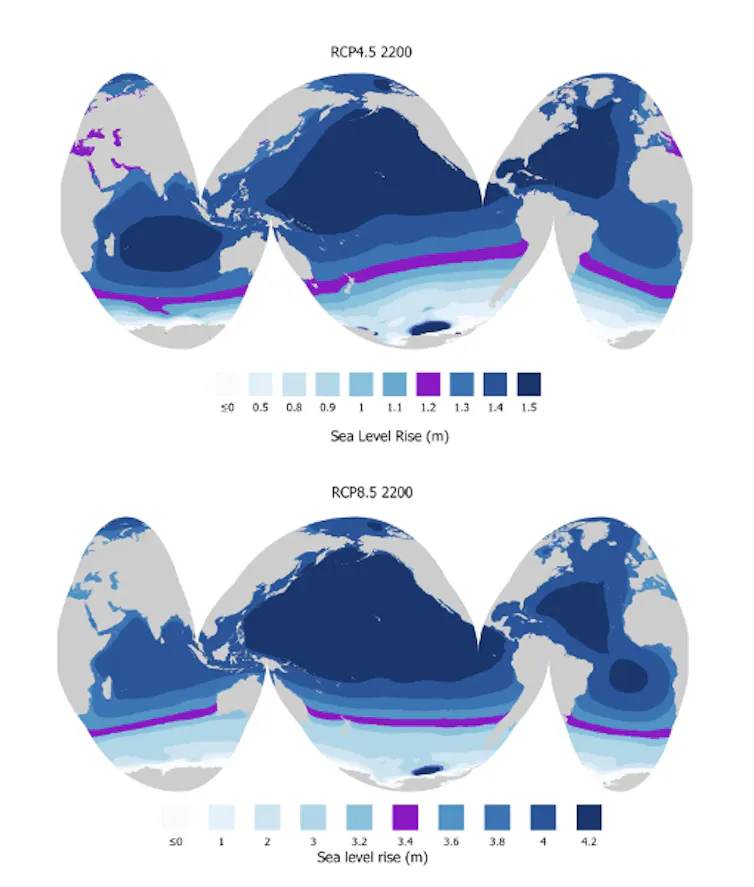 Deux cartes de la Terre montrant des niveaux de hausse du niveau de la mer différents