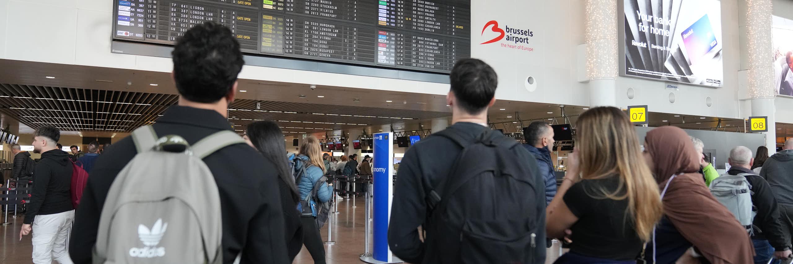 Cyberattaques, sabotage, ingérence, drones… Bienvenue à l'ère de la guerre hybride