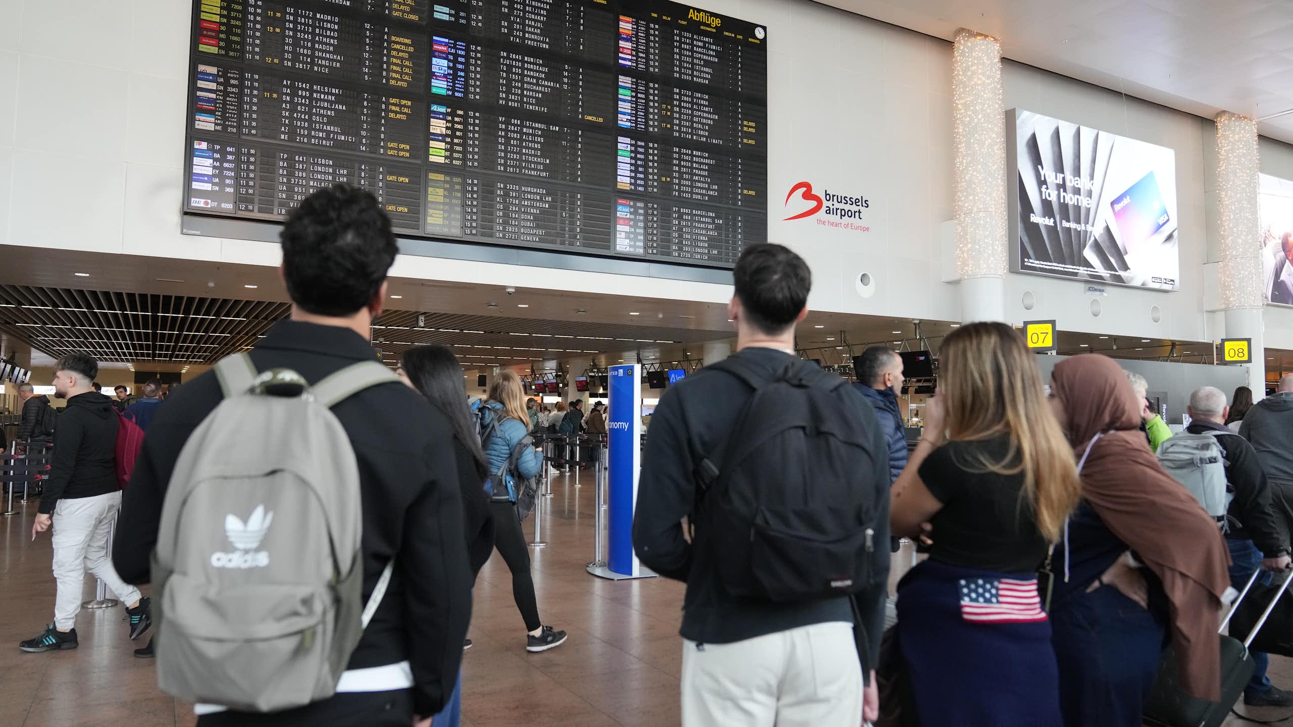 Cyberattaques, sabotage, ingérence, drones… Bienvenue à l'ère de la guerre hybride