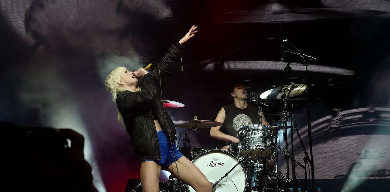 Amyl and the Sniffers’ generosity shows what’s missing for Australia’s live music venues Amyl and the Sniffers’ generosity shows what’s missing for Australia’s live music venues