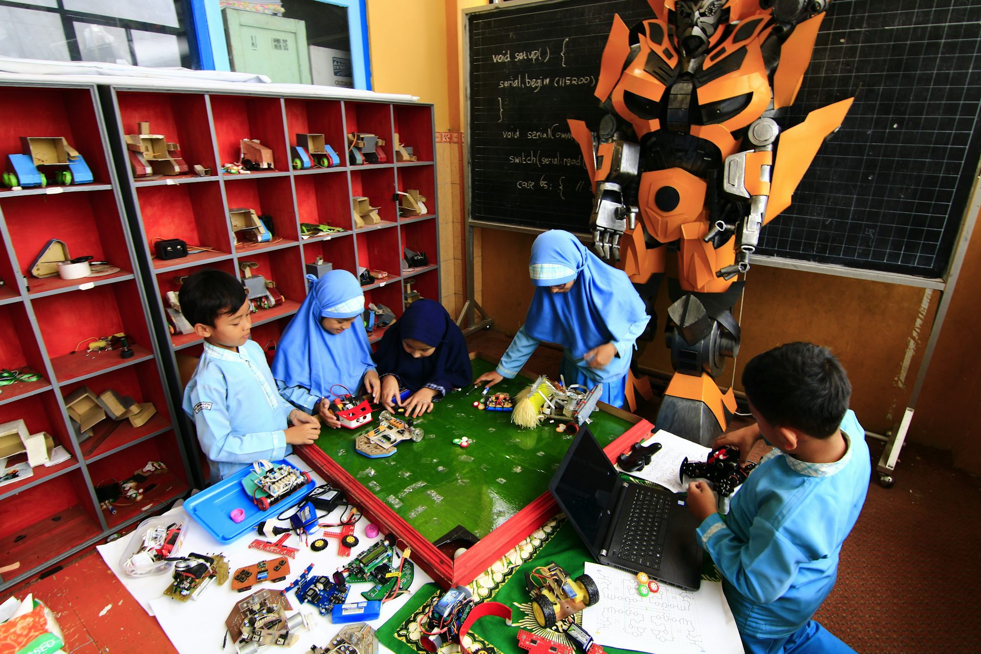 Keresehan terhadap AI sudah mulai tumbuh di 11 negara yang kami riset.