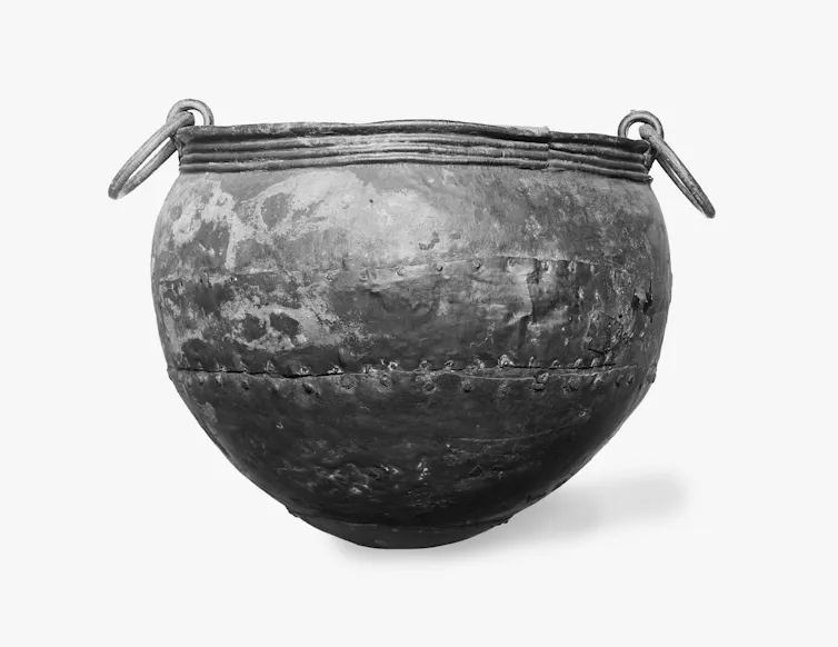 The large bronze-age cauldron from the Ashmolean Museum.