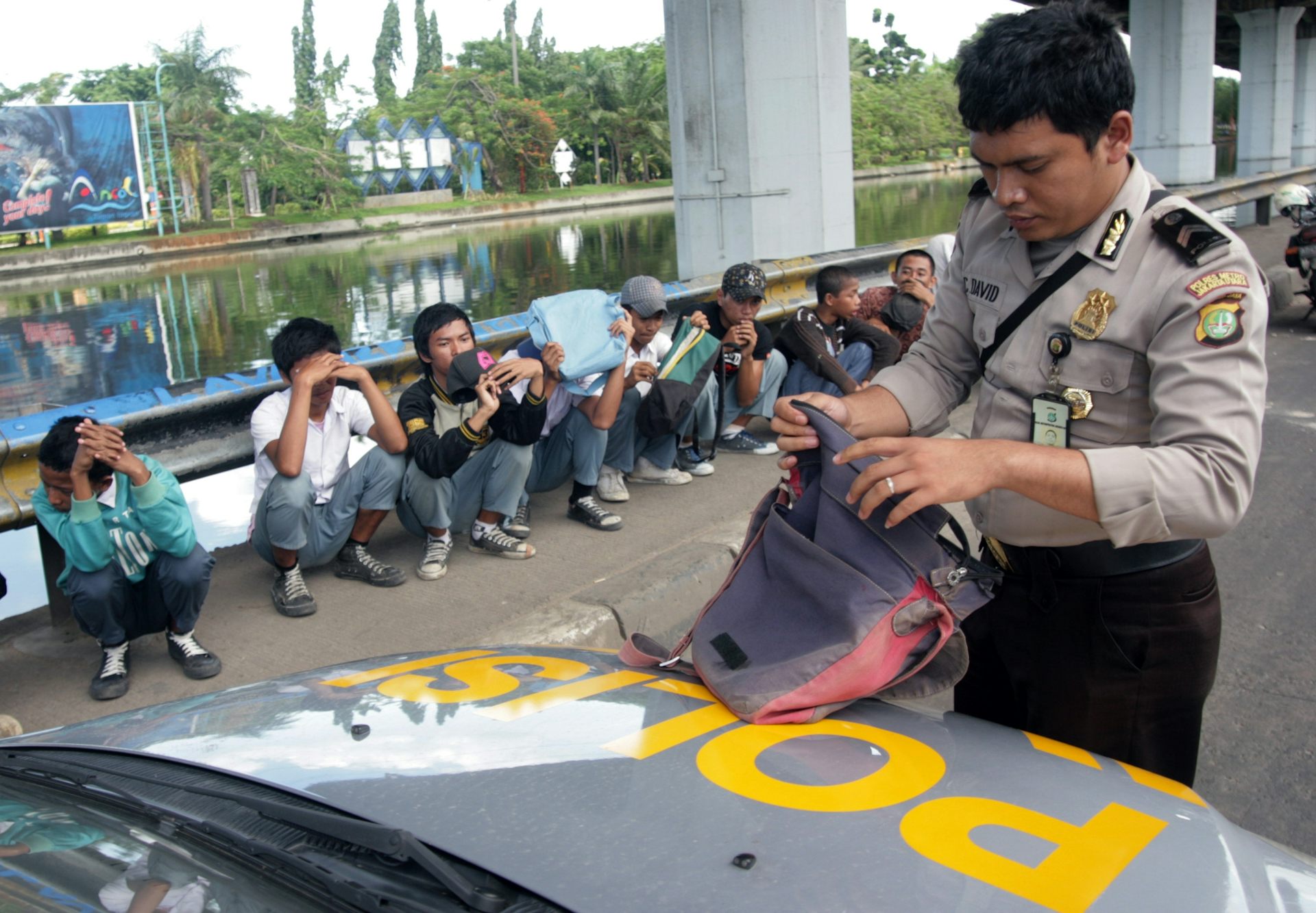 Respon pemerintah dalam insiden SMAN 72 pertaruhkan nasib gim-esport nasional