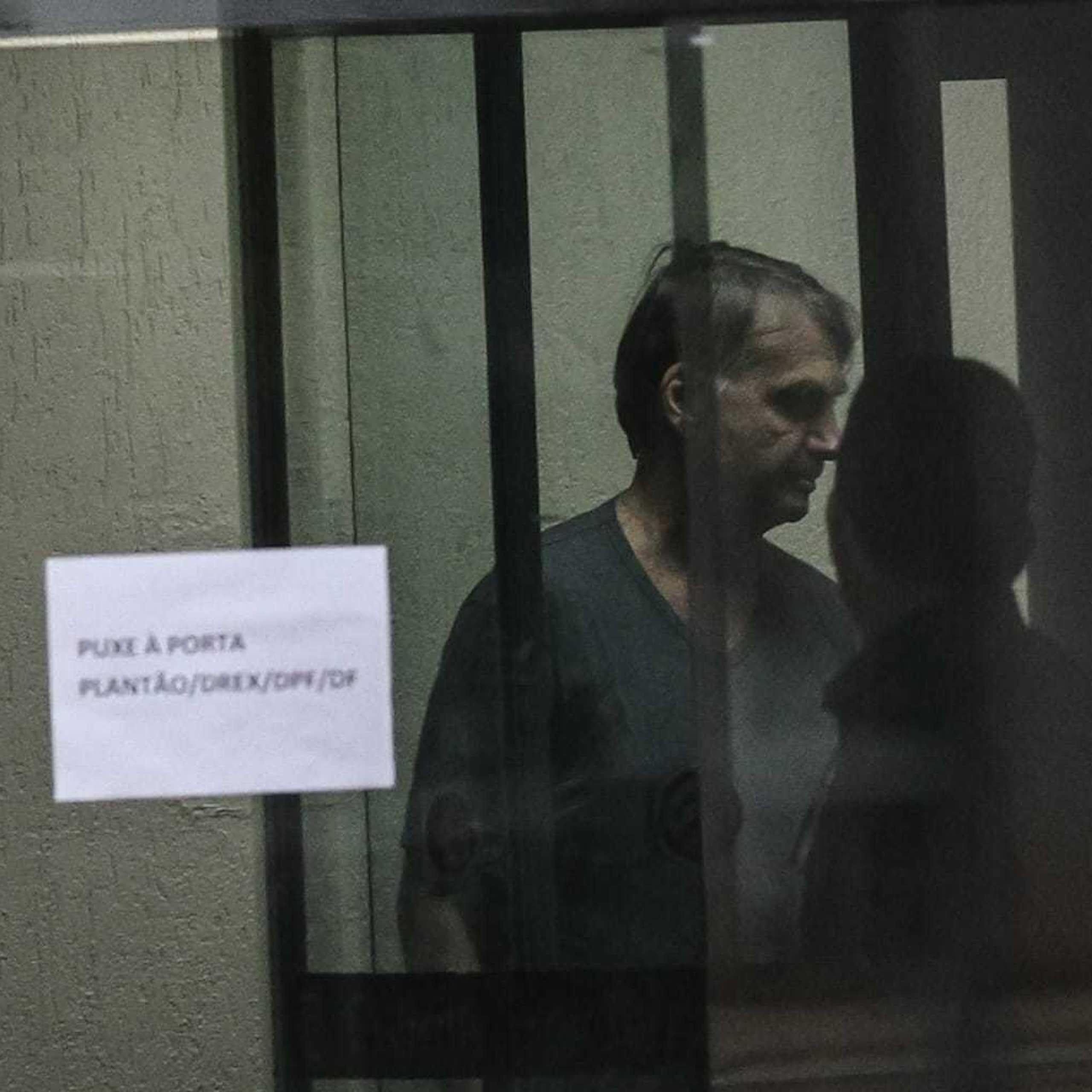 Prisão de Bolsonaro acelera reorganização da direita e expõe desafio de transferir votos