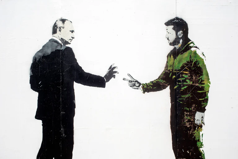 Graffiti showing Russian president, Vladimir Putin, and Ukraine's president, Volodymyr Zelensky