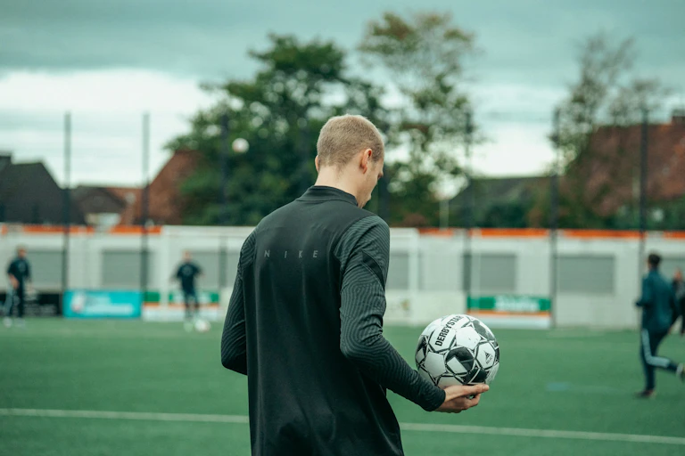 les arbitres qui subissent environ 40 % des violences
