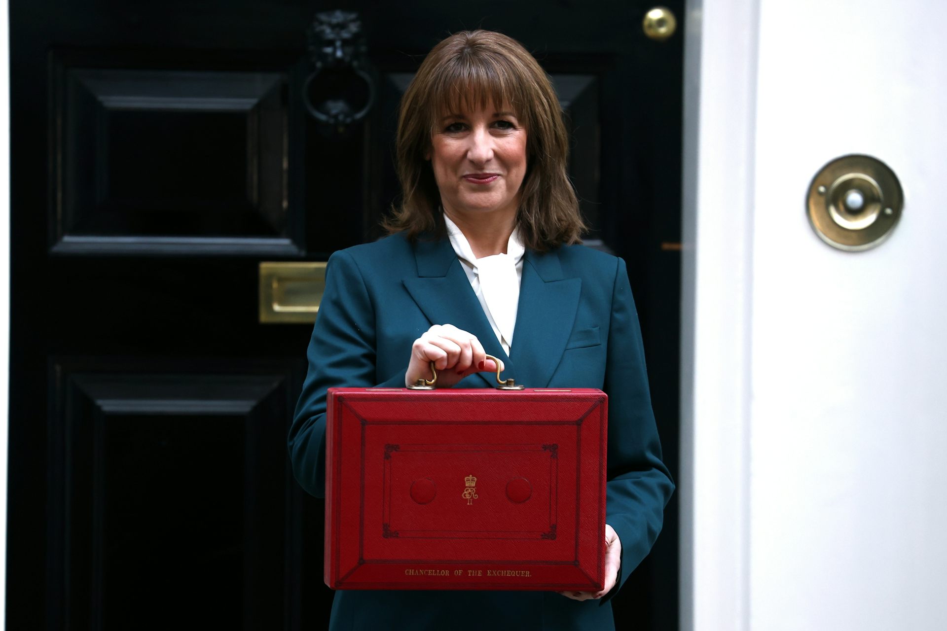 Rachel Reeves with her red briefcase.