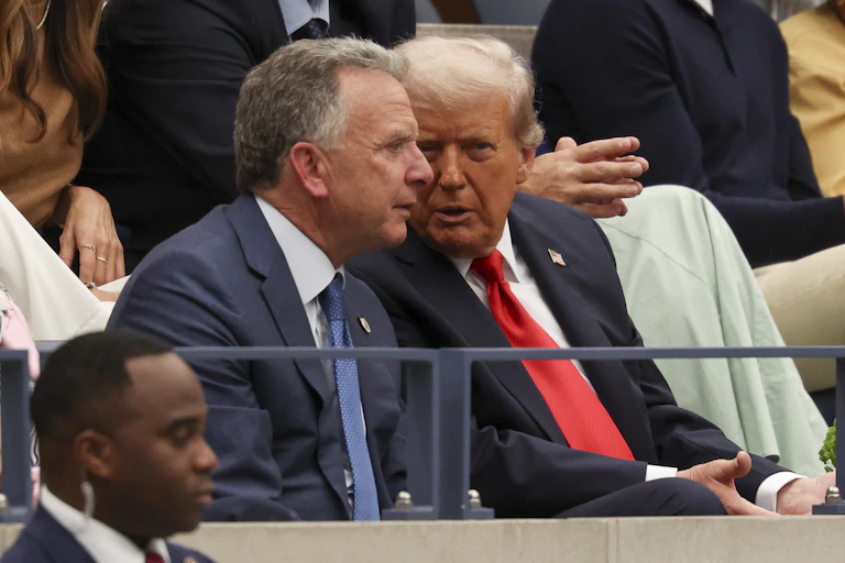 Steve Witkoff sat alongside Donald Trump.