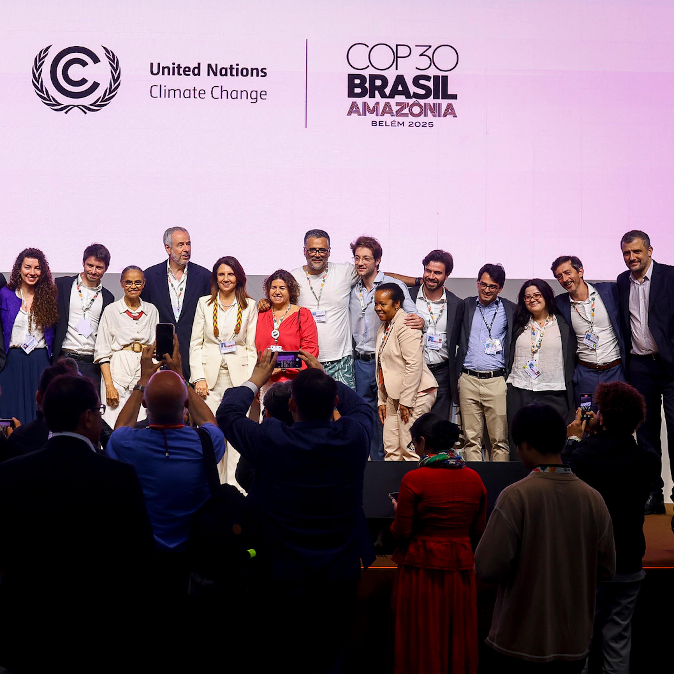 ‘O império à porta da floresta’: a visão de um ecologista veterano sobre os resultados da COP 30