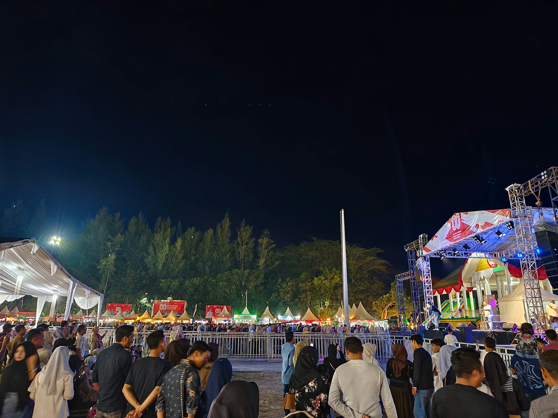 Konser di Aceh perlu ditata bukan ditolak.