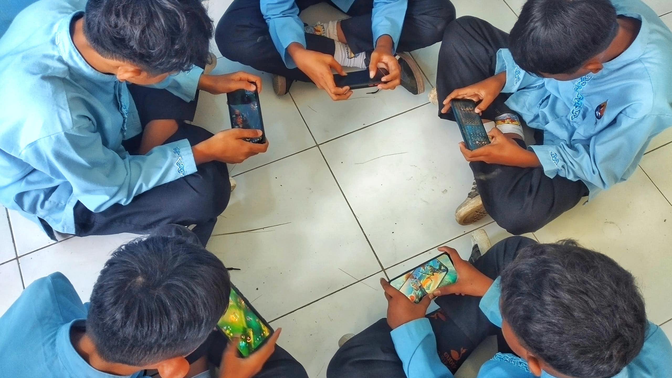 Tanpa pengawasan, remaja rentan terjerat masuk dark web berisi konten kekerasan ekstrem.