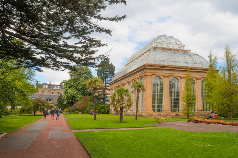 old building with glass roof in botanic gardens