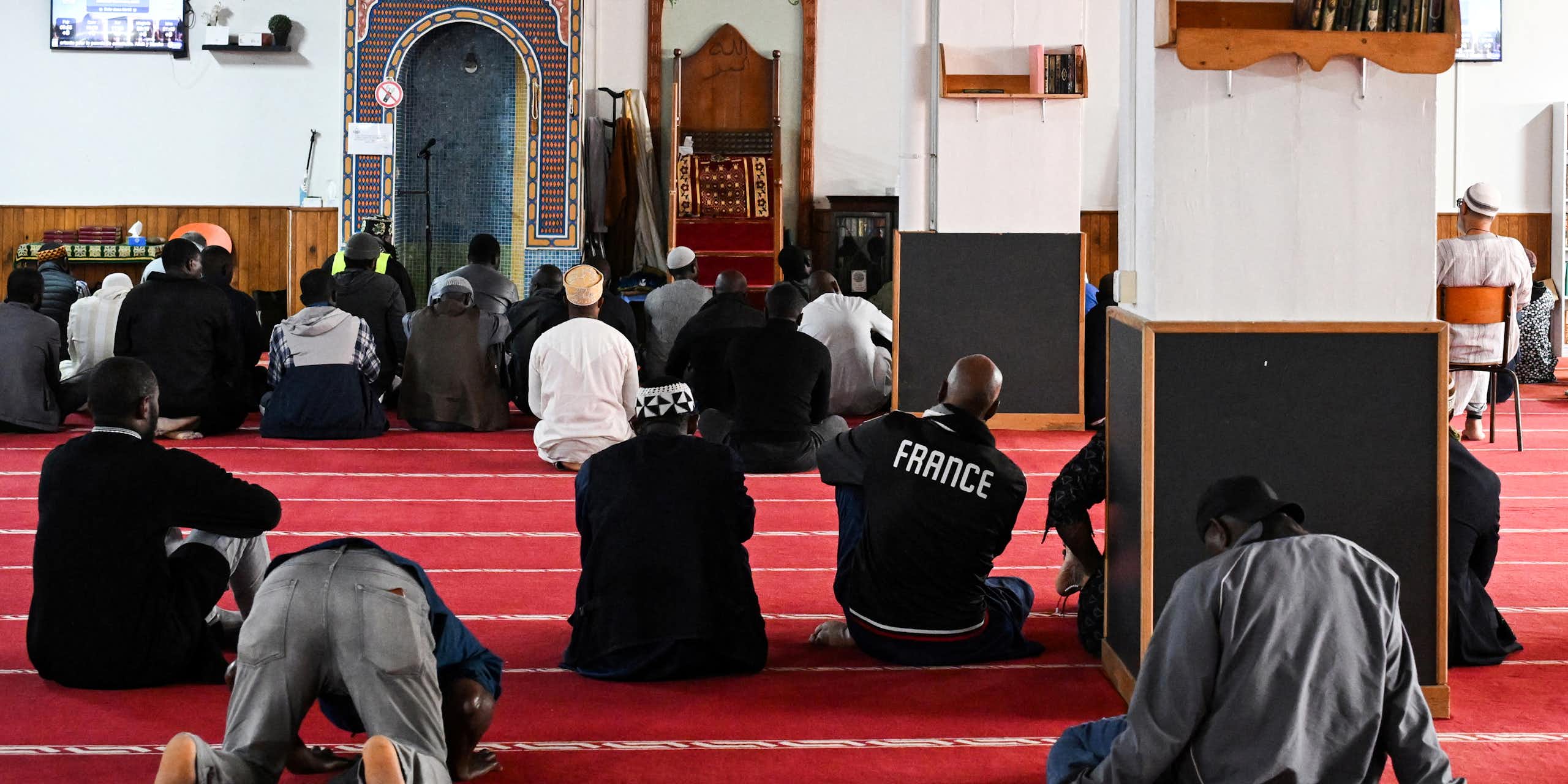 Islam : comment se fabrique l’inquiétude dans le débat public