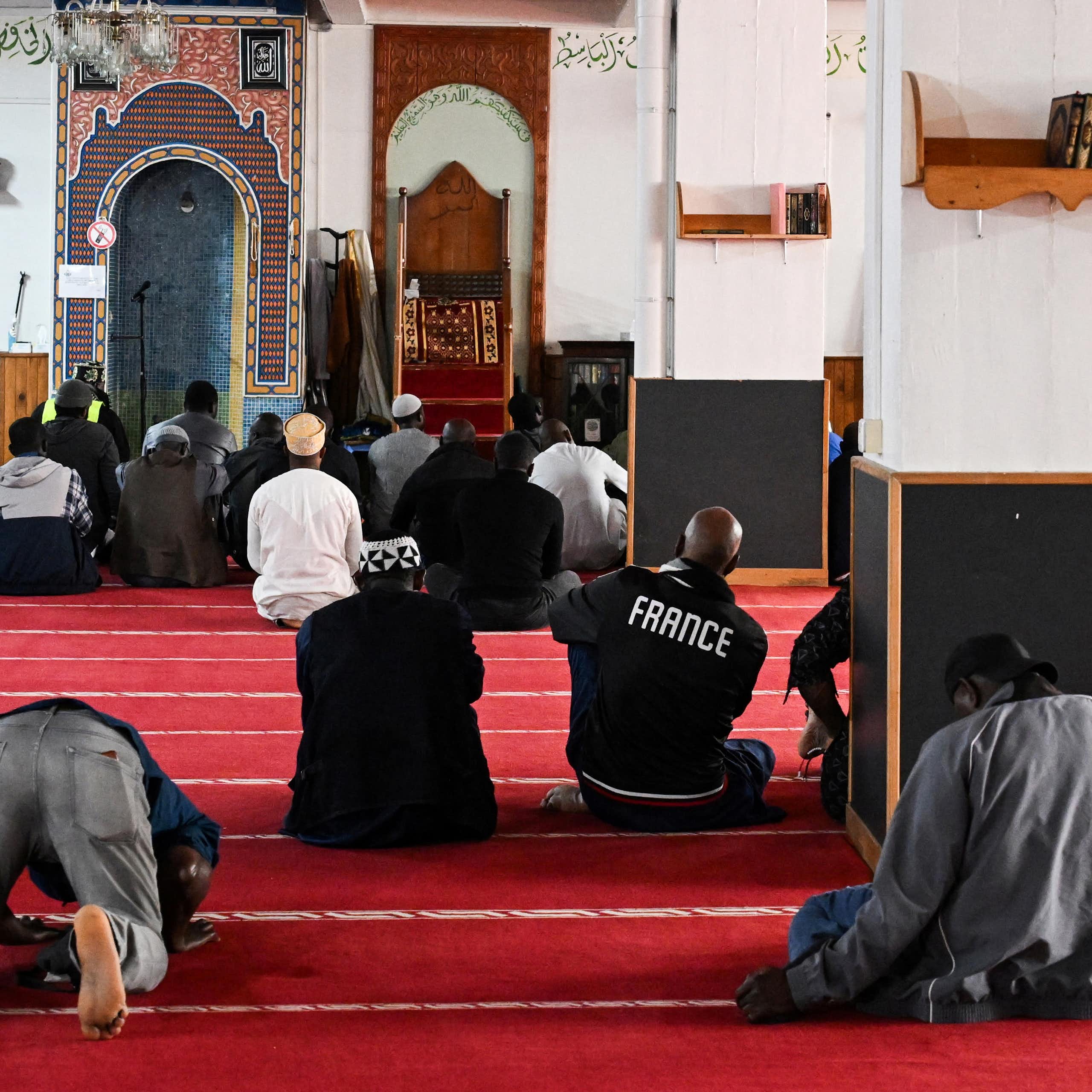 Islam : comment se fabrique l’inquiétude dans le débat public