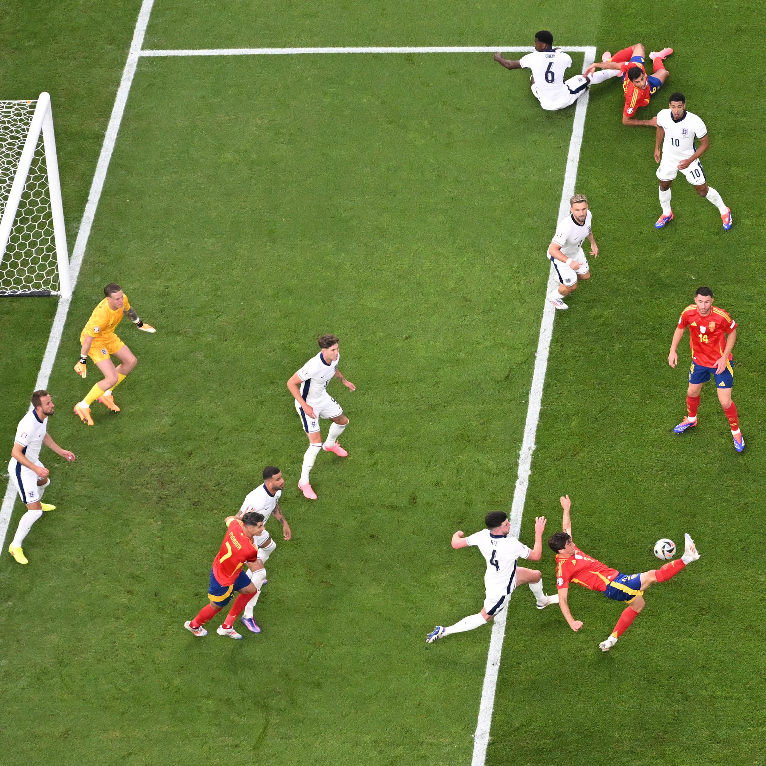 L’intelligence collective : cette symphonie invisible des grandes équipes de football