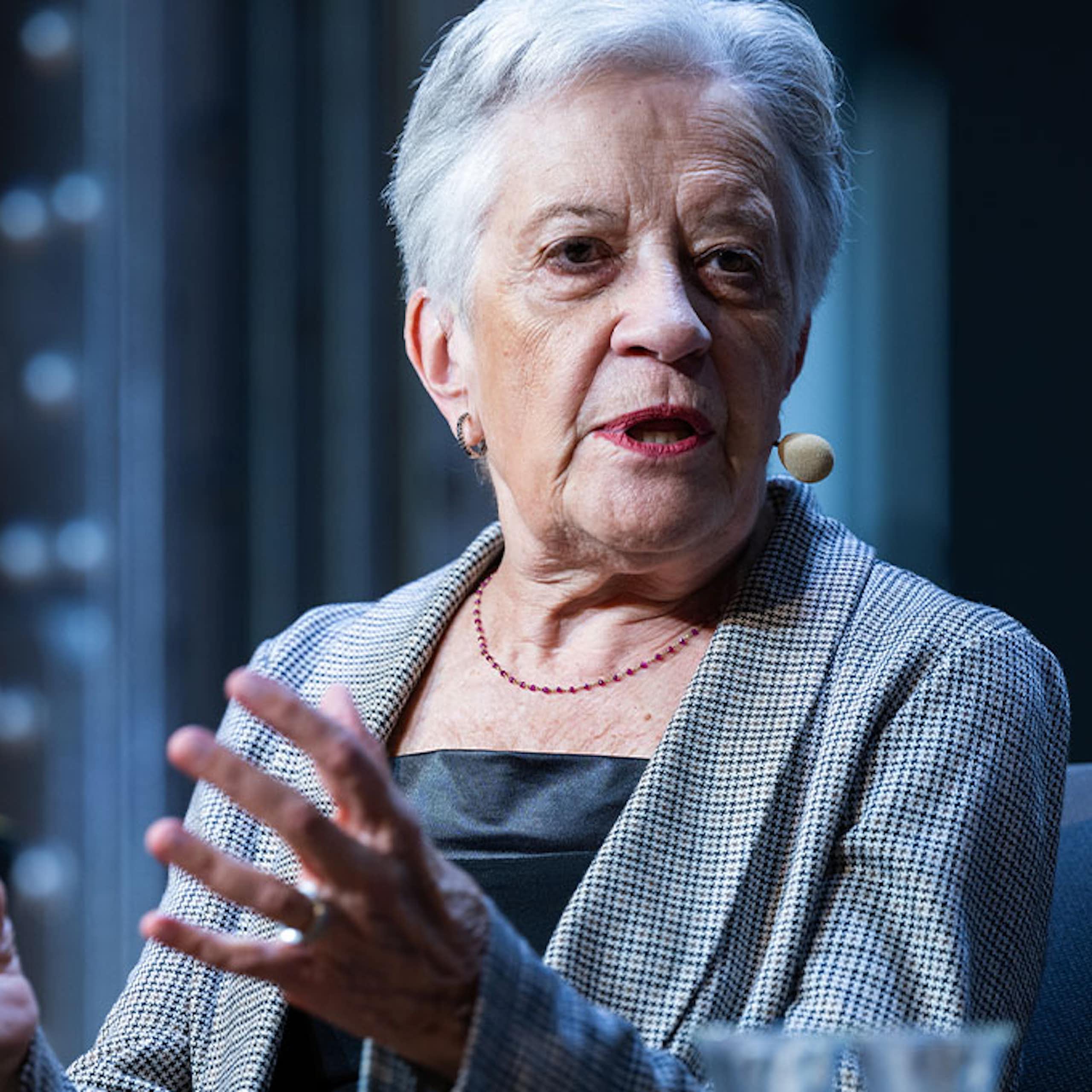 Retrato de Victoria Camps.