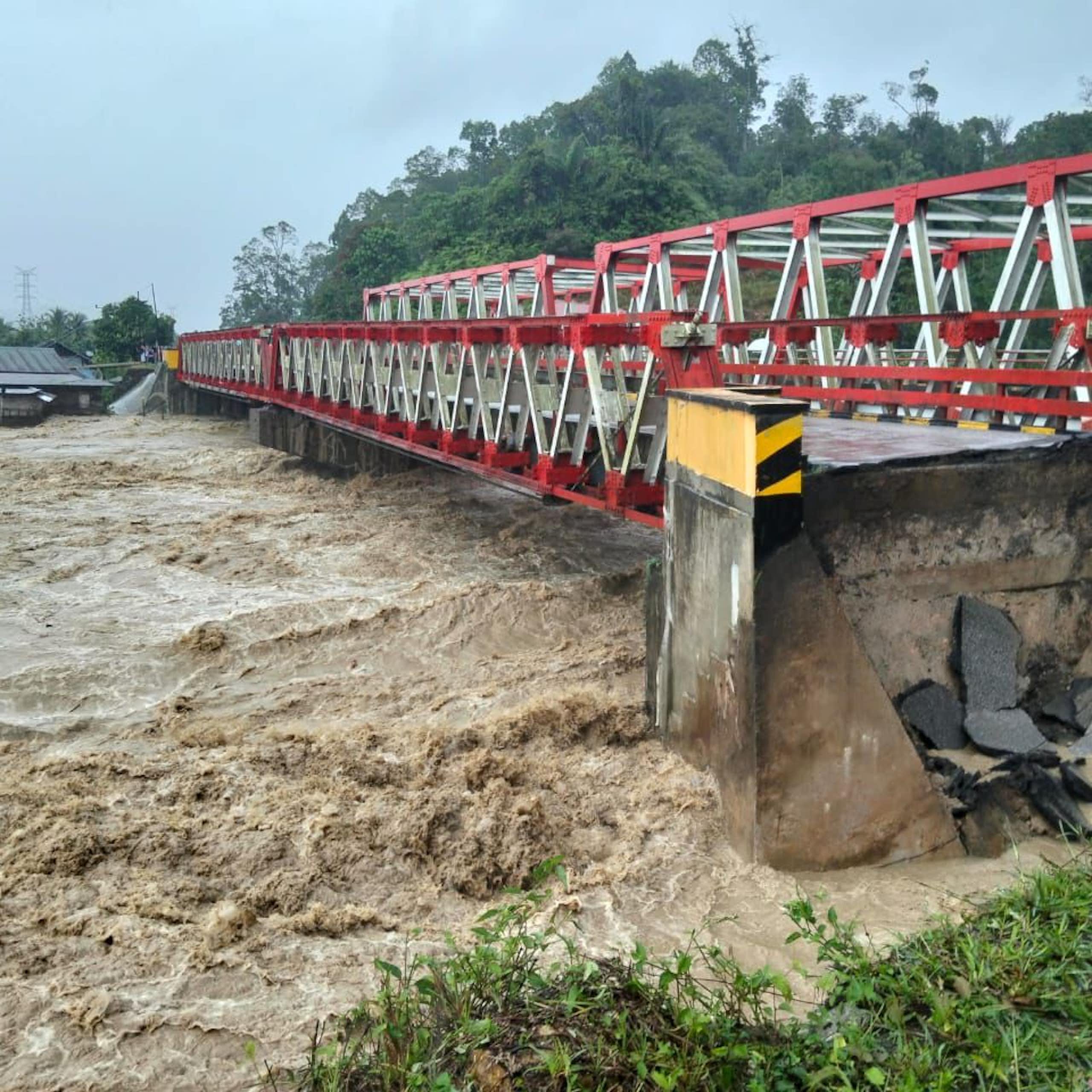 Banjir bandang Sumut