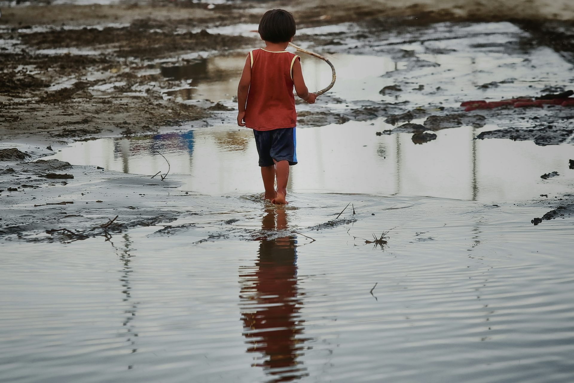 Anak-anak memerlukan dampingan psikologis saat terjadi bencana.