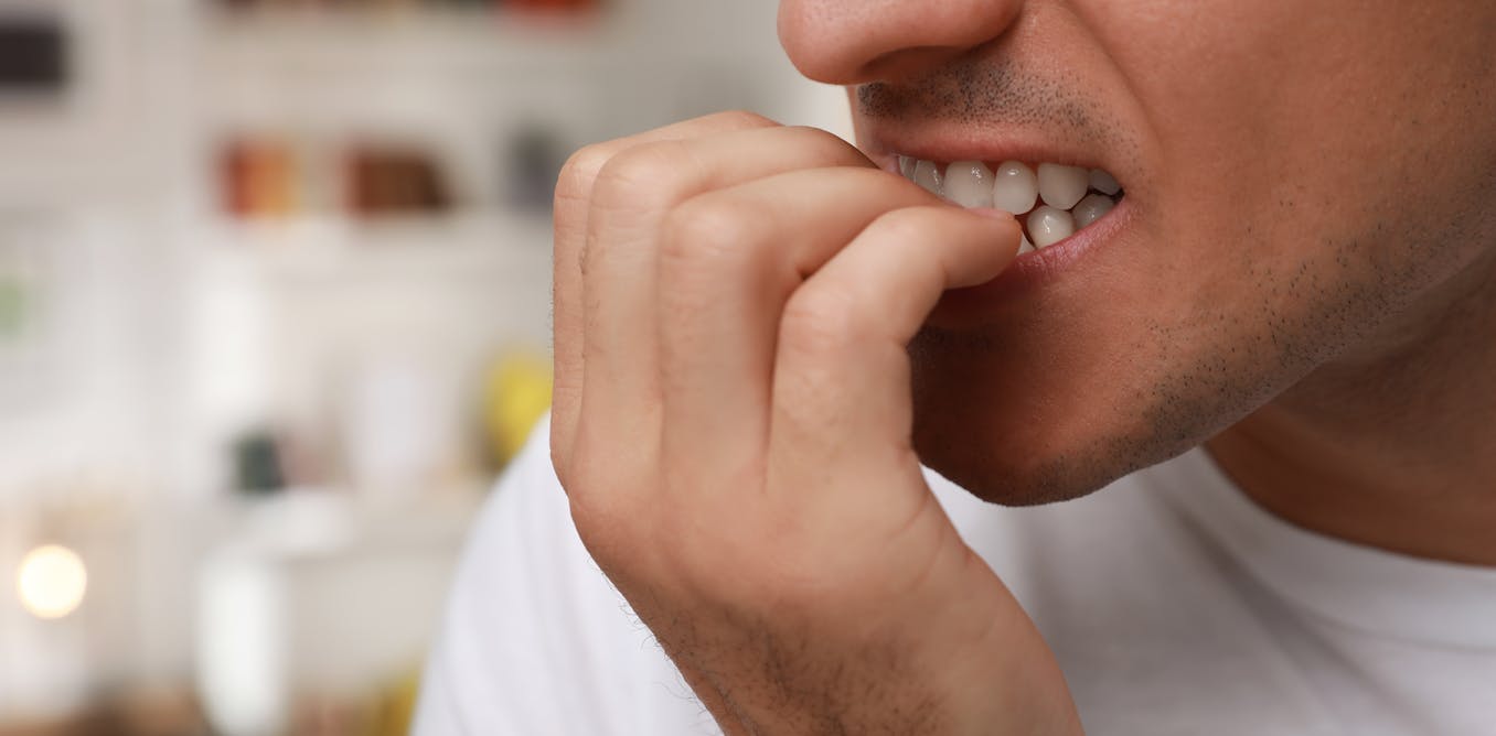 Cuando la mente avisa del peligro: morderse las uñas, procrastinar y otras formas de autosabotaje