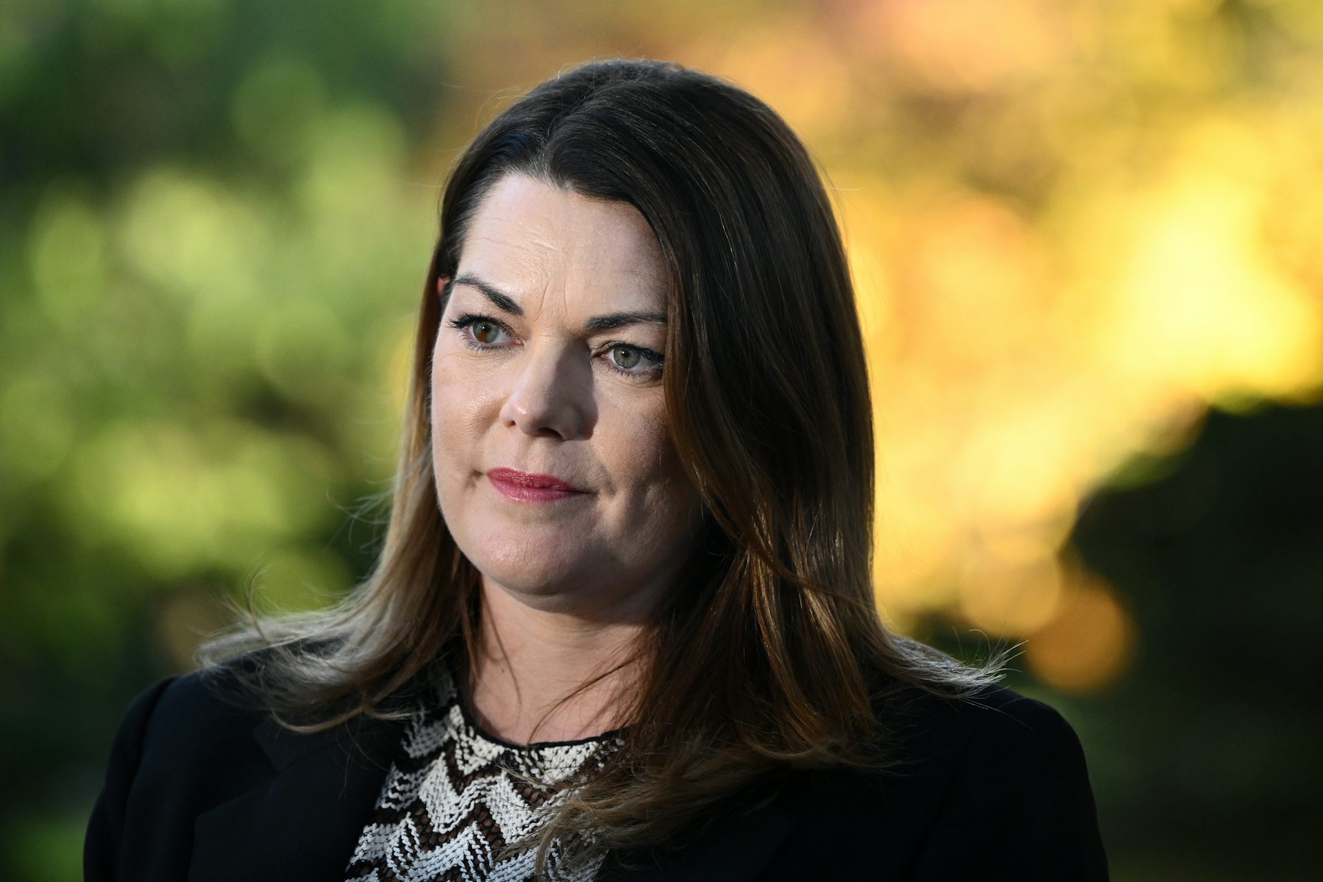 Politics with Michelle Grattan: Sarah Hanson-Young on the social media ban as a risky ‘fake silver bullet’
