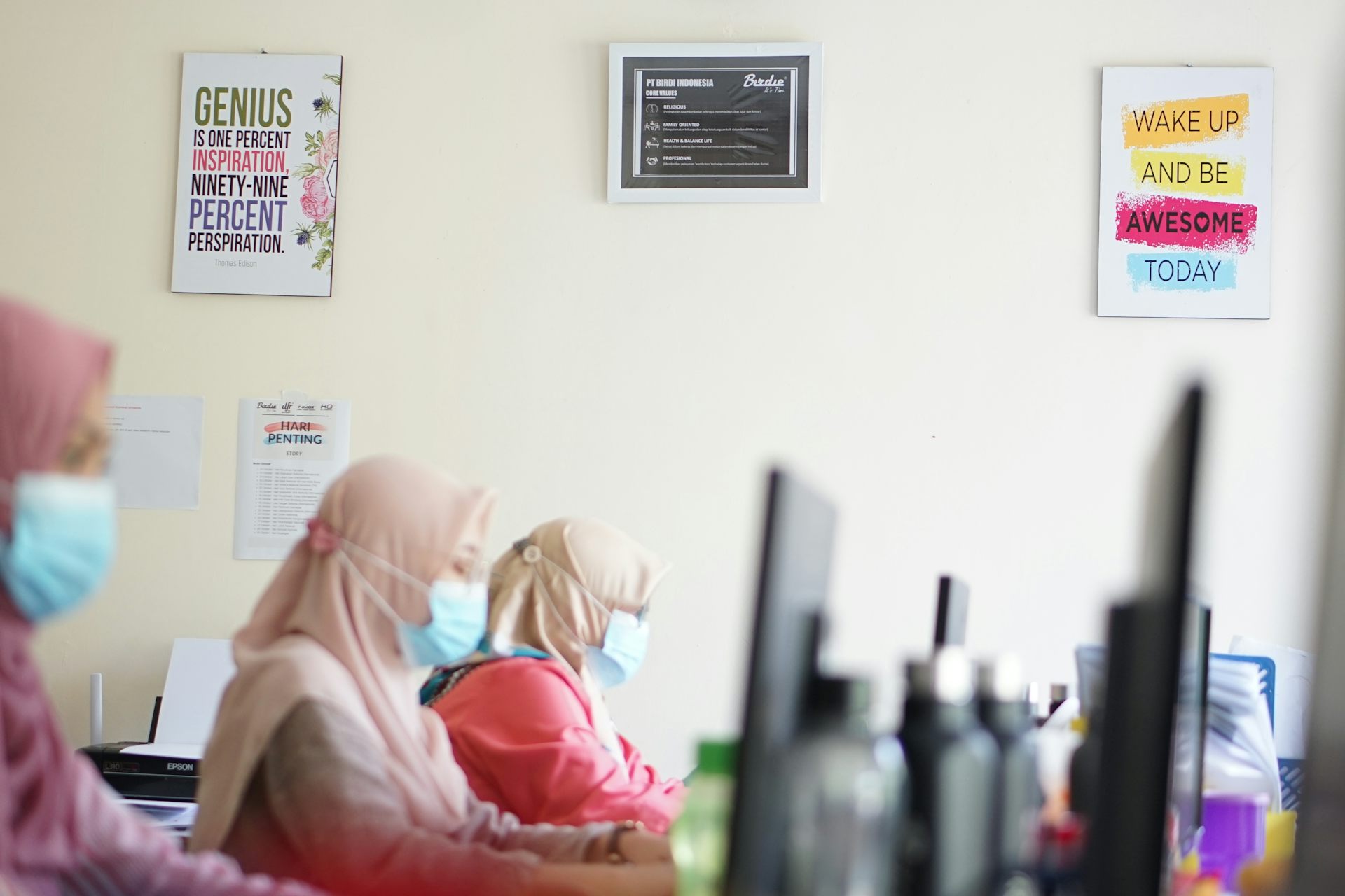 Kekerasan ekonomi: KDRT tersembunyi yang sangat merusak perempuan