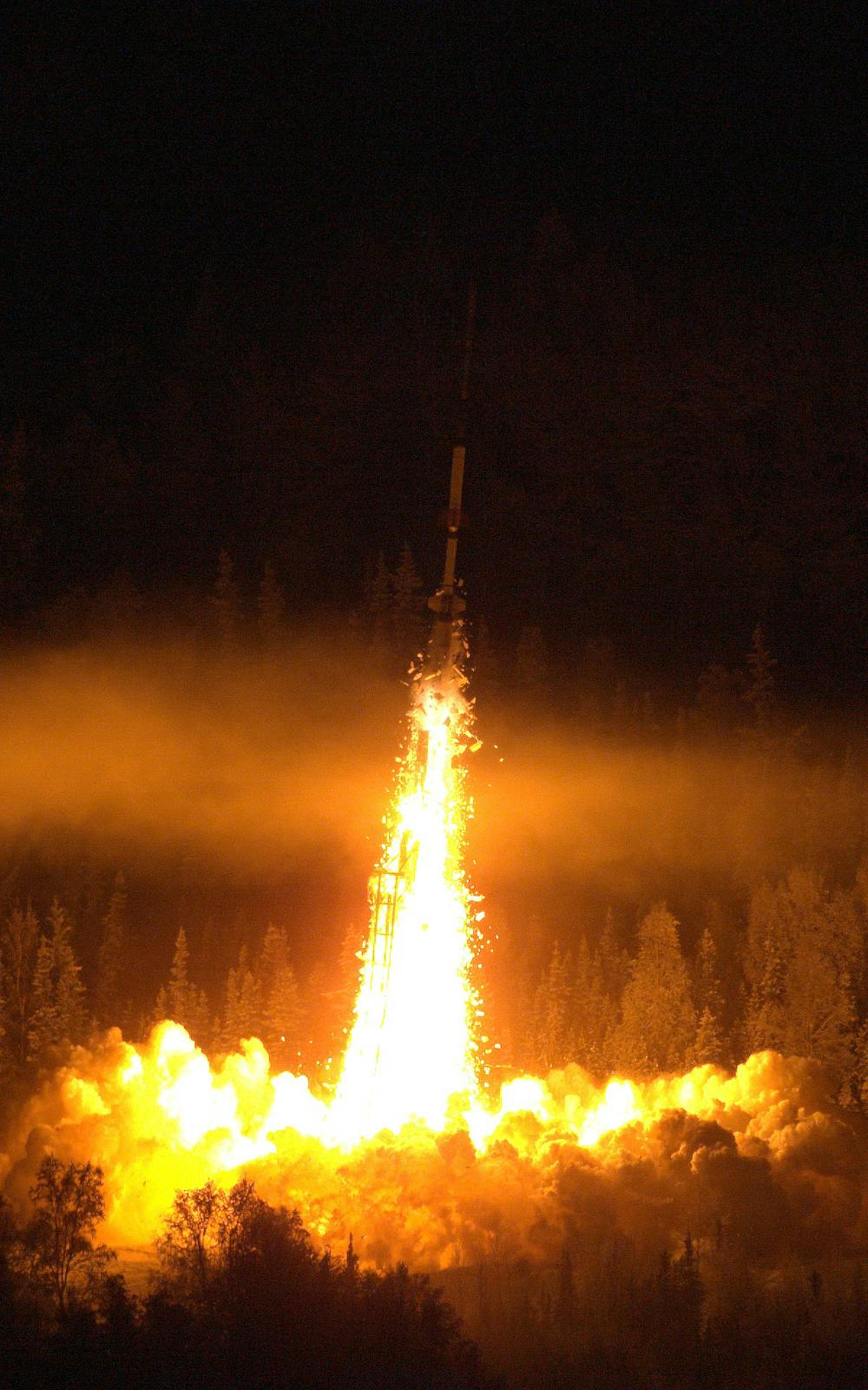 Rocket into Northern Lights studies the “Invisible Aurora’s” electric ...