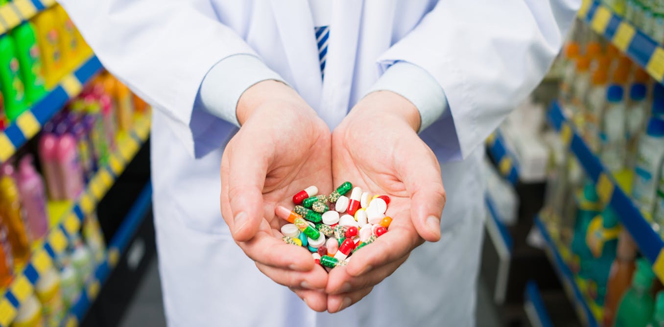 Фармацевт таблетки