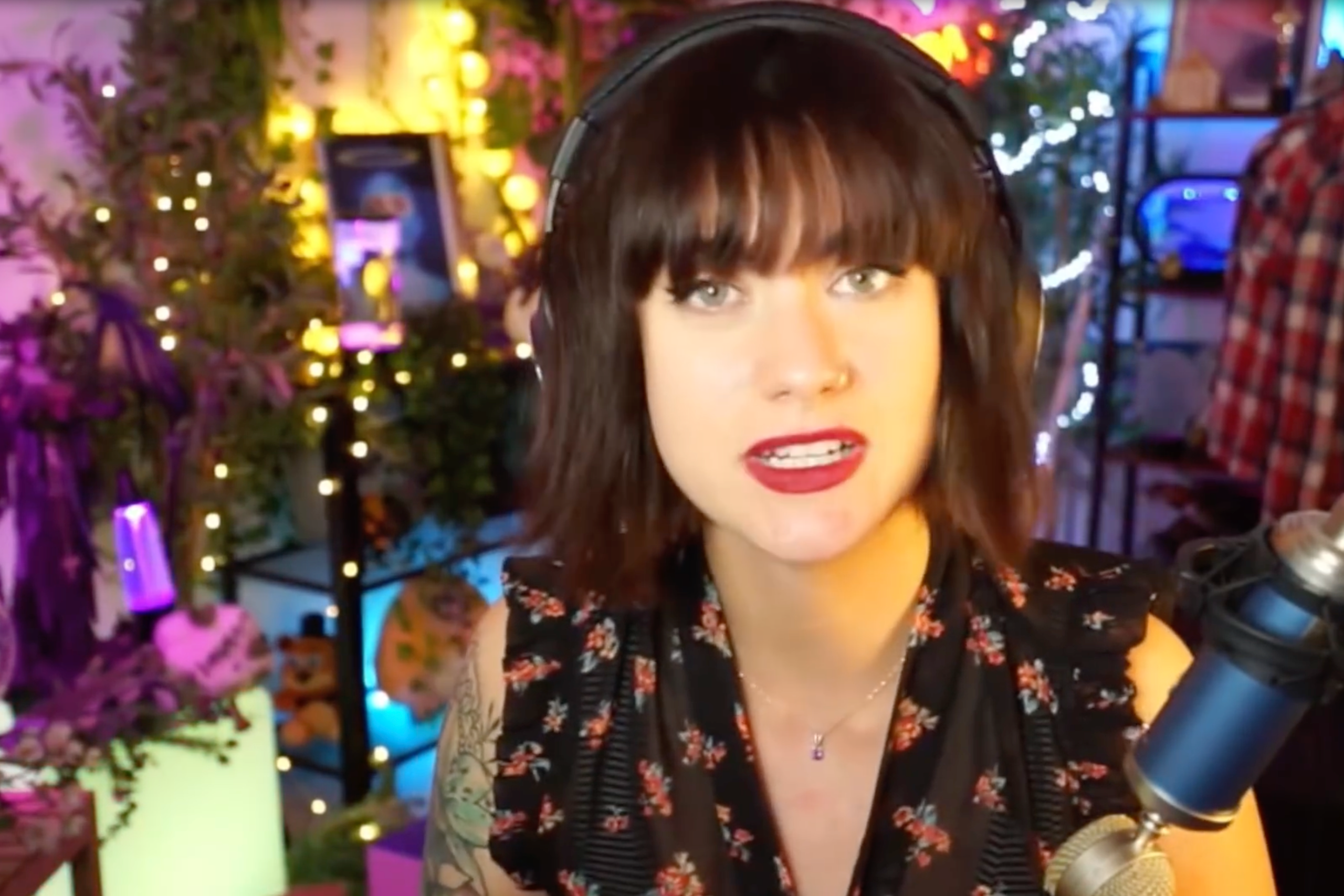 Maghla, une des streameuses les plus connues en francophonie, a dénoncé publiquement le cyberharcèlement sexiste dont elle était victime.