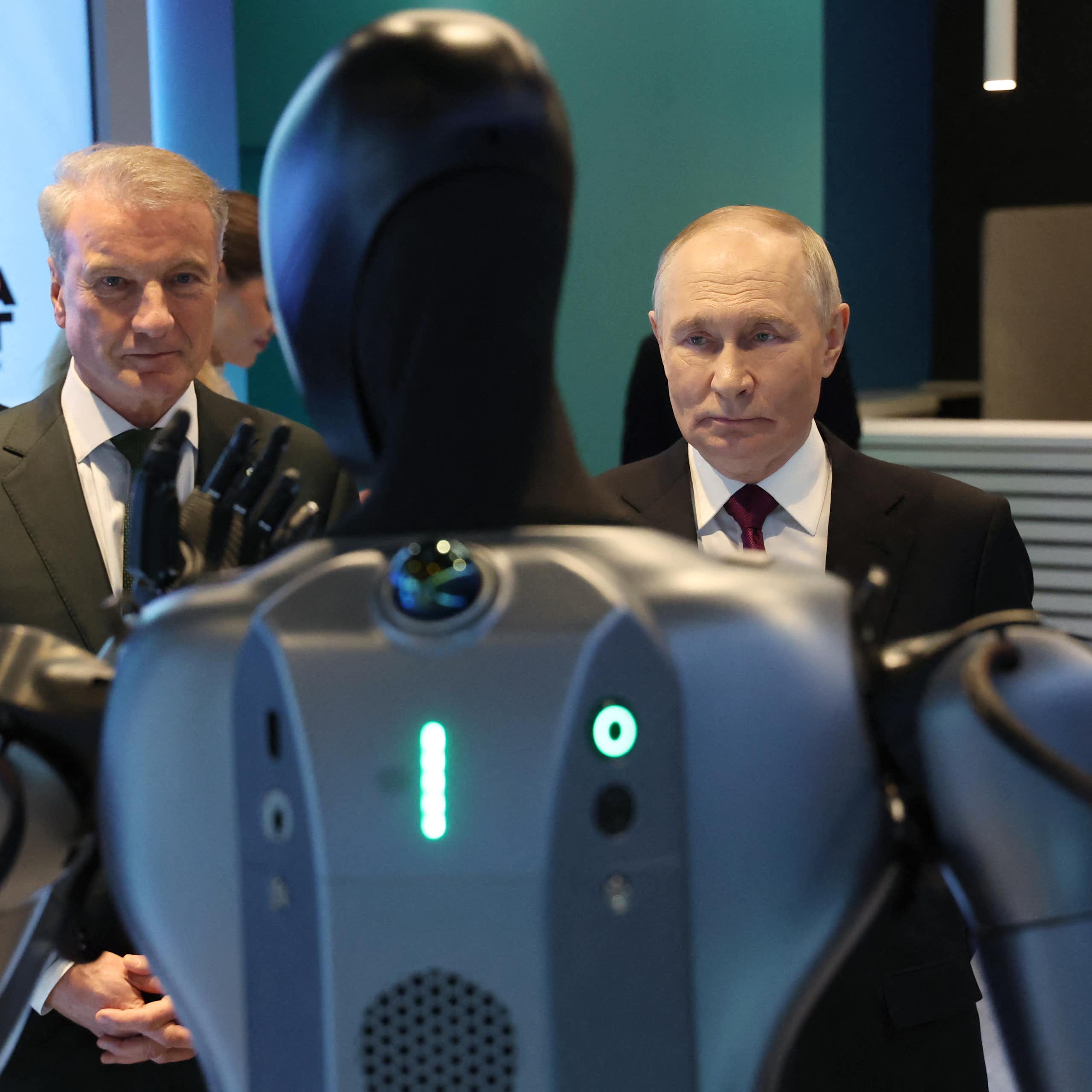 En Russie, le pouvoir développe une intelligence artificielle ouvertement idéologisée