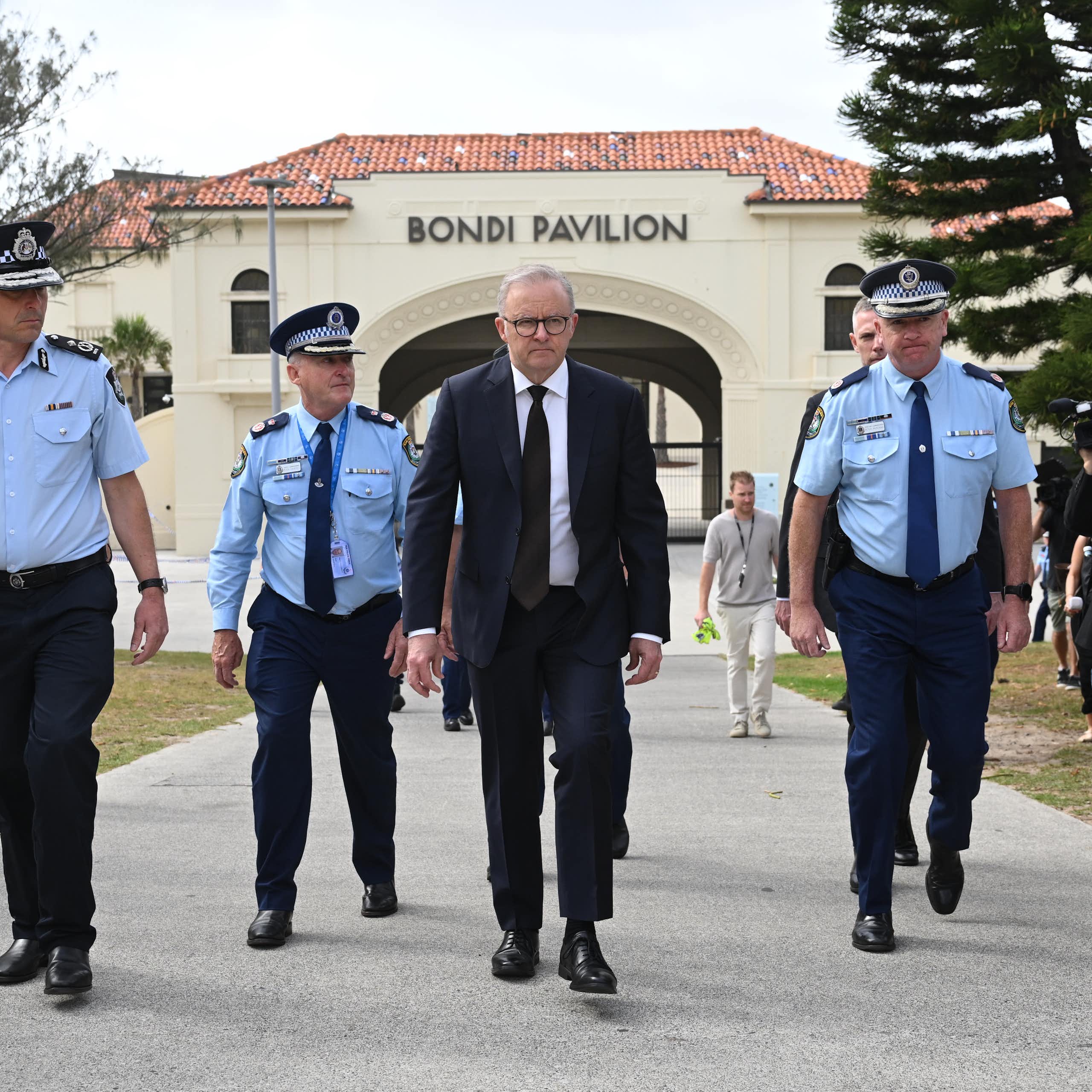 What NZ needs to watch as Australia reforms gun laws after the Bondi terror attack