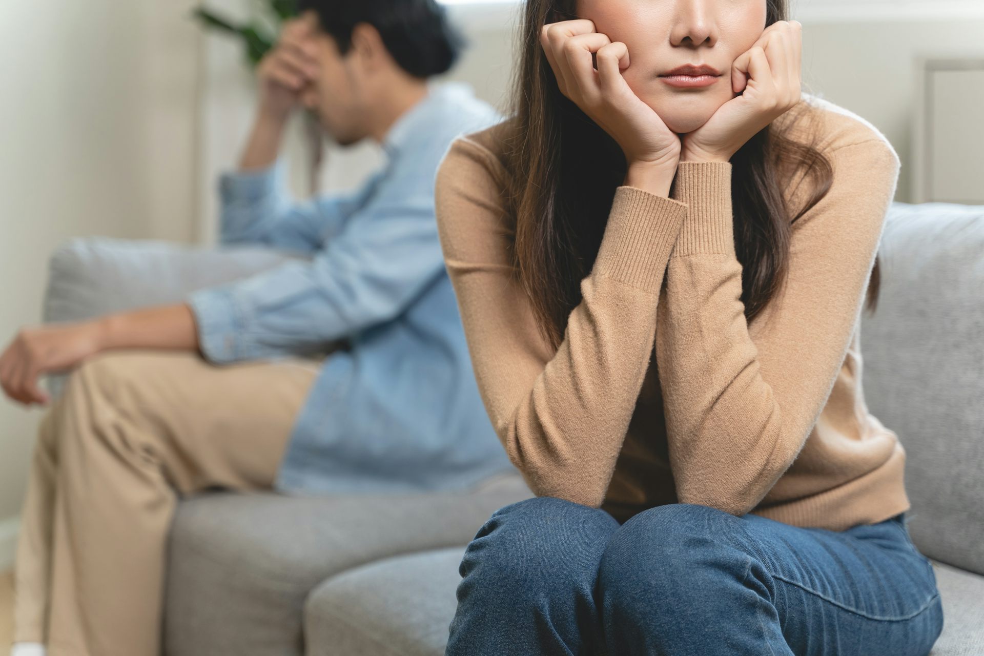 Gejala depresi bisa menular: Ternyata manusia cenderung bisa meniru emosi orang terdekat