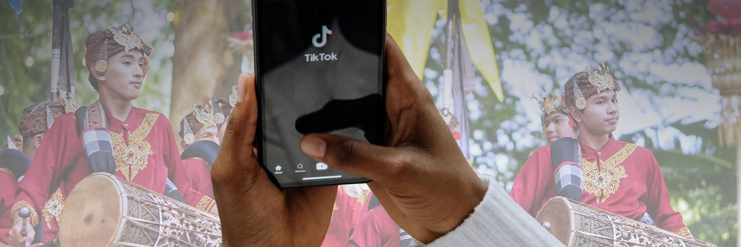 TikTok, seni tradisional, algoritma, seni