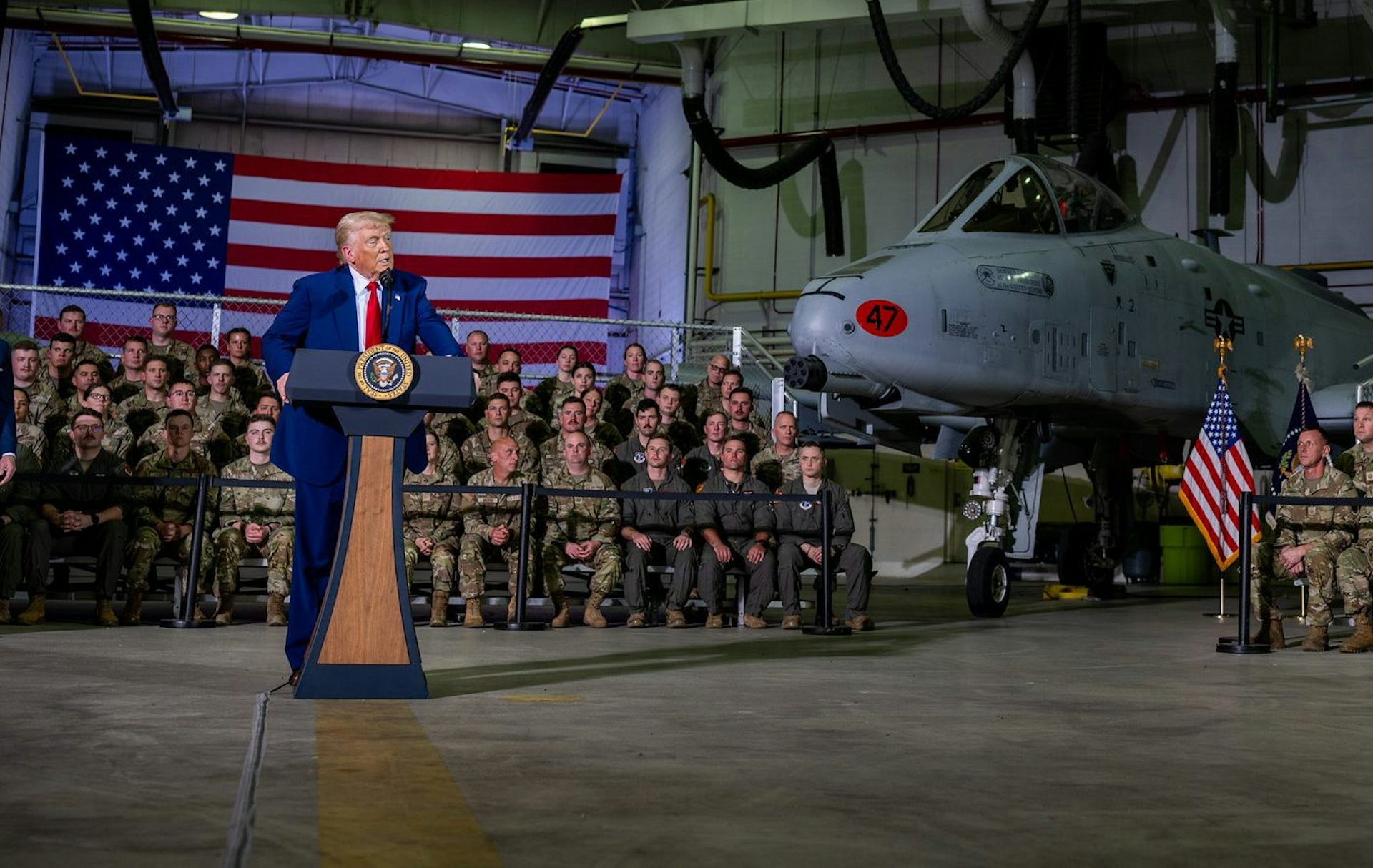 Nova estratégia de segurança nacional de Trump transforma EUA em parceiro constrangedor para UE