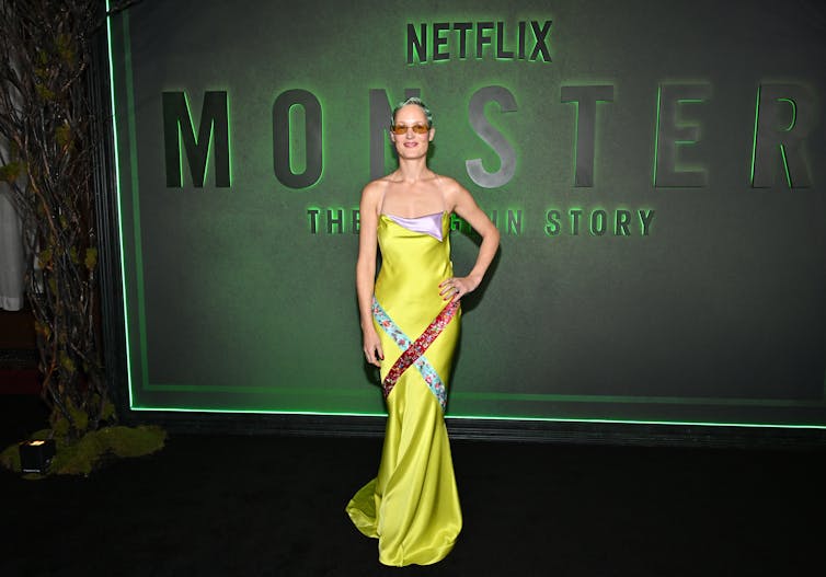 El actor posa para una sesión de fotos durante el estreno.