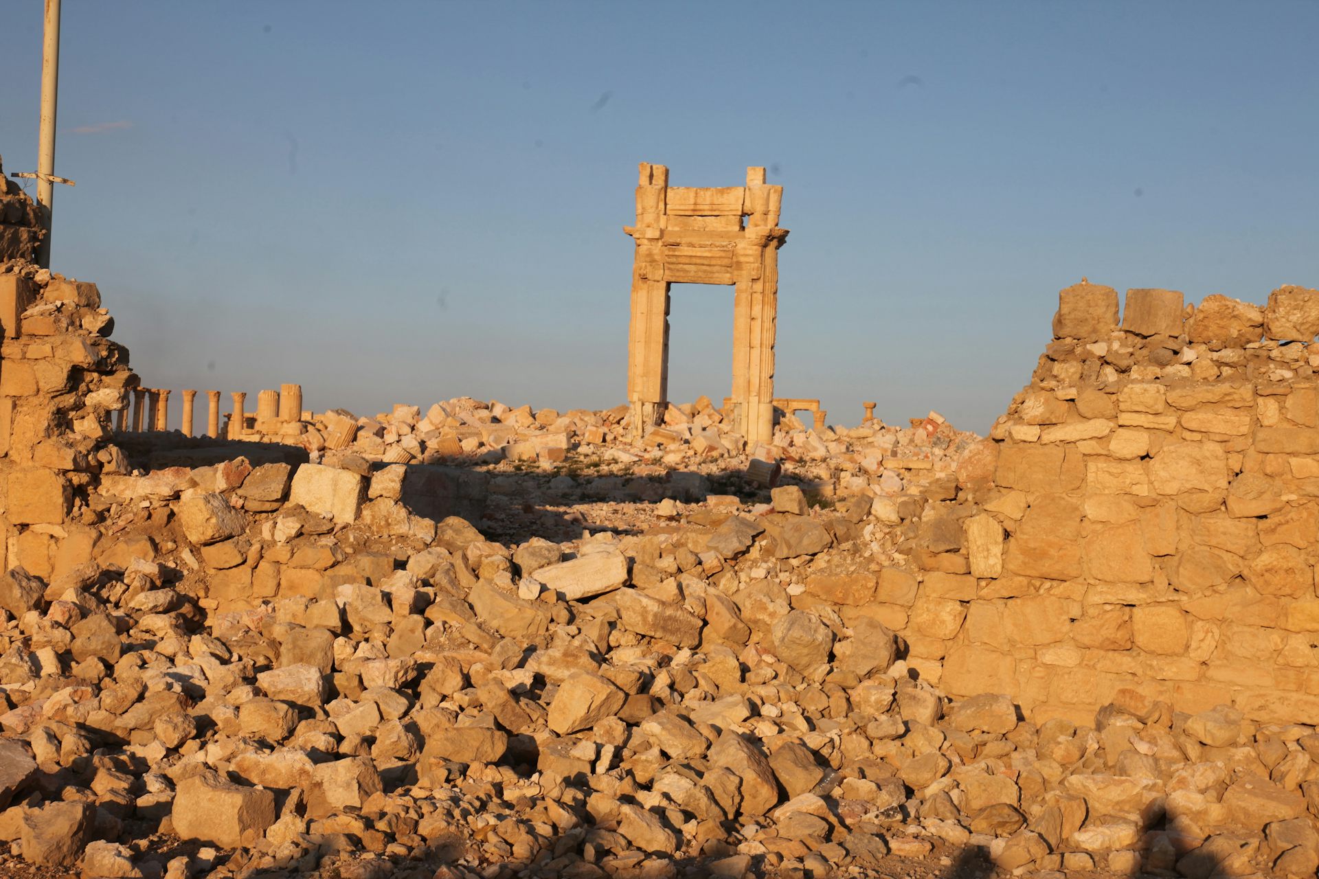 A view of the damage in the city of Palmyra.