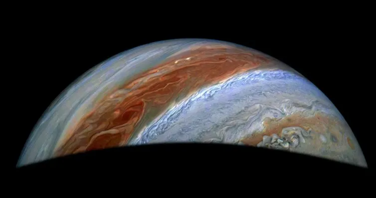 Jupiter et ses bandes rouges et blanches