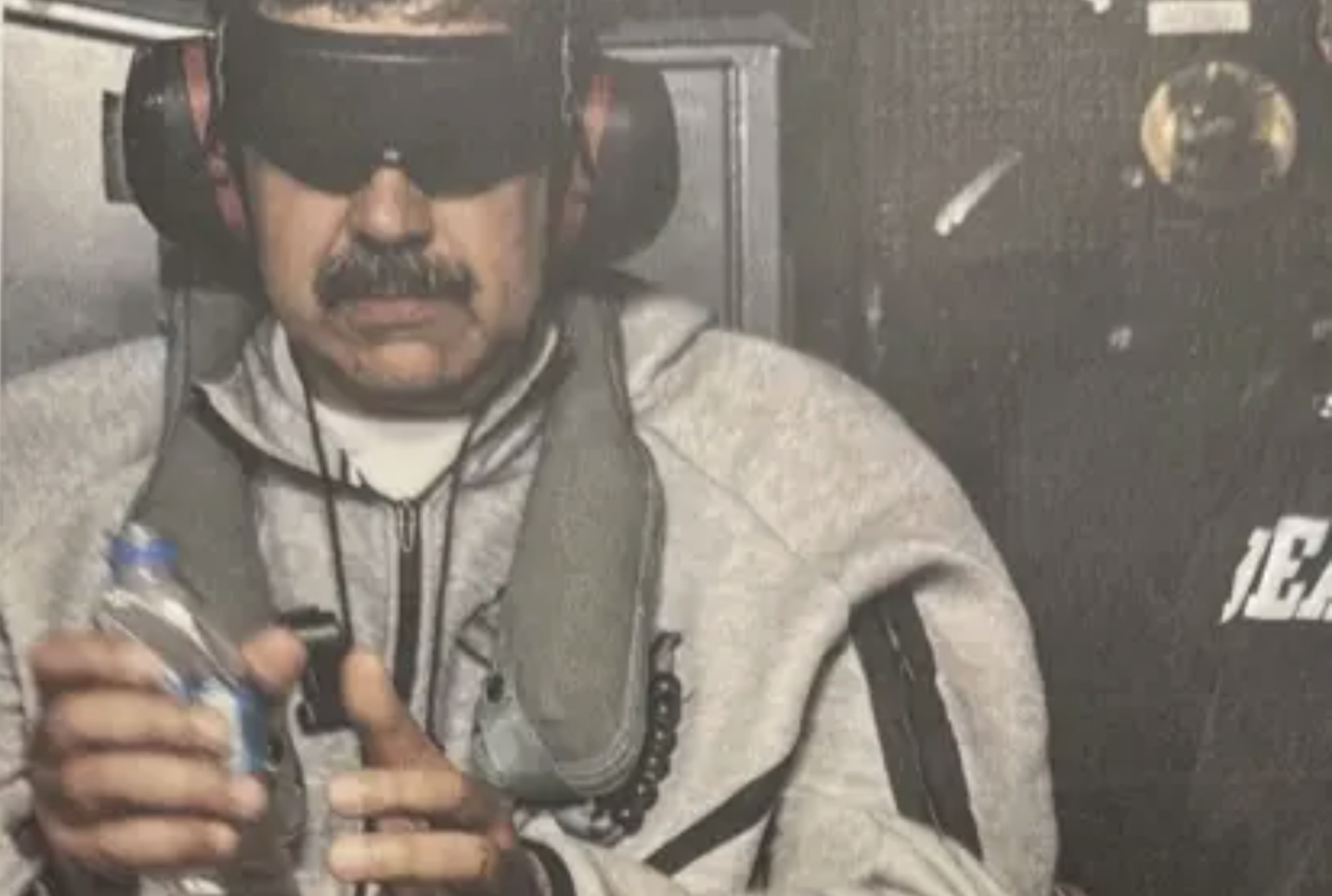 As escolhas da imprensa: afinal, os Estados Unidos ‘capturaram’, ‘prenderam’ ou ‘sequestraram’ Nicolás Maduro?