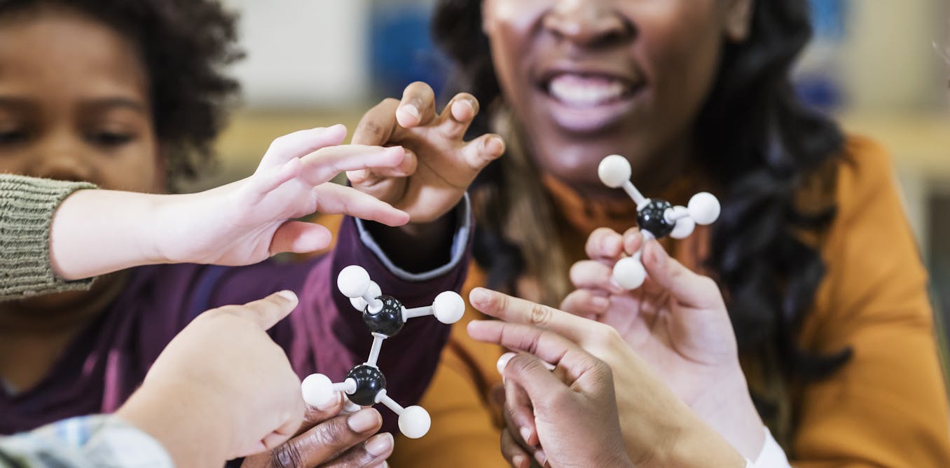 Science Communicated Through Identity and Culture: How Researchers are Ensuring STEM Benefits Their Communities Science Communicated Through Identity and Culture: How Researchers are Ensuring STEM Benefits Their Communities