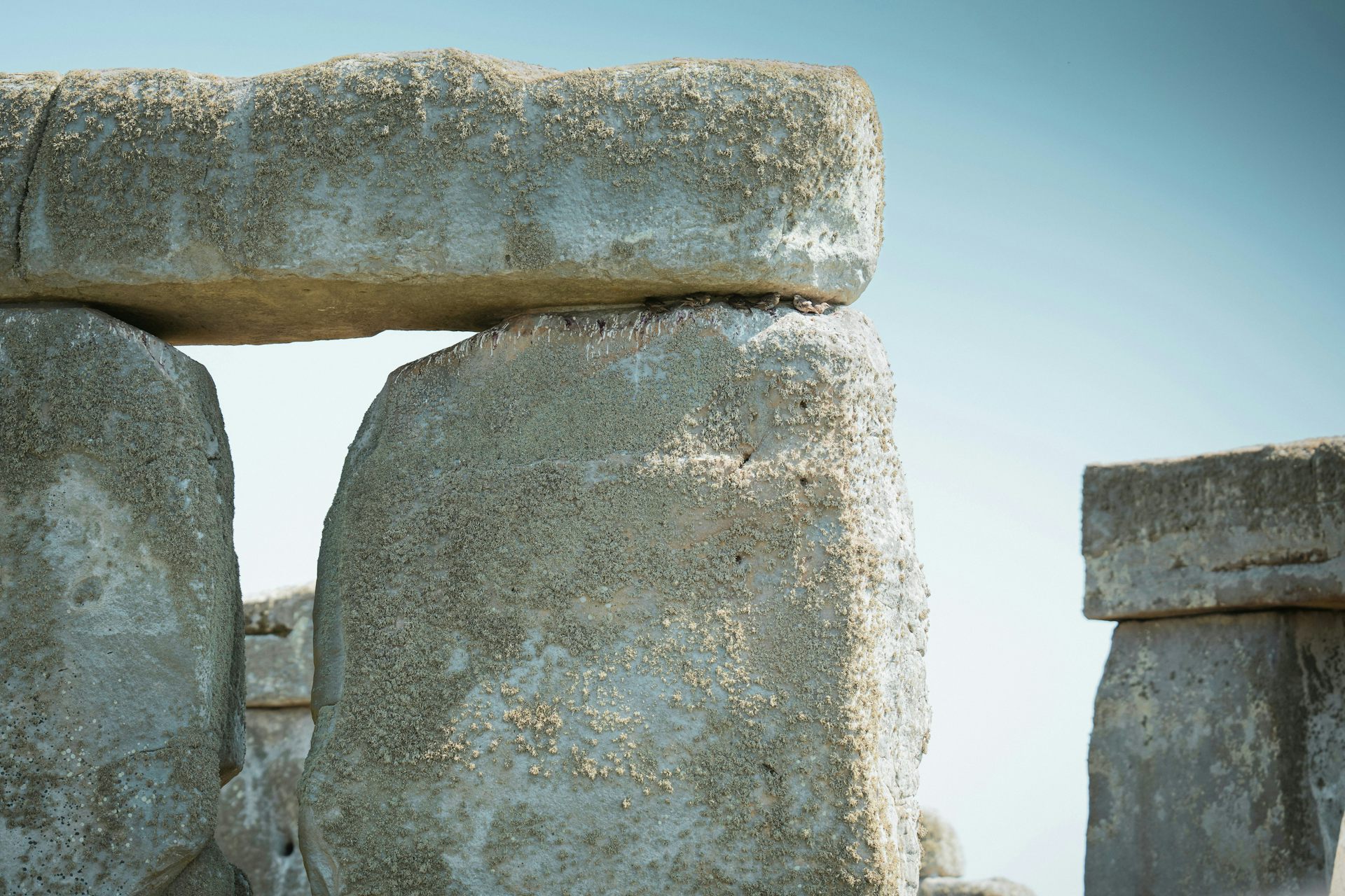 Grains of sand prove people – not glaciers – transported Stonehenge rocks
