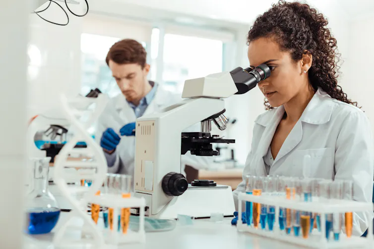 Two scientists in lab