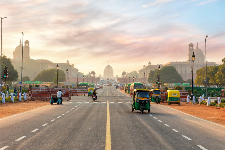 New Delhi road scene.