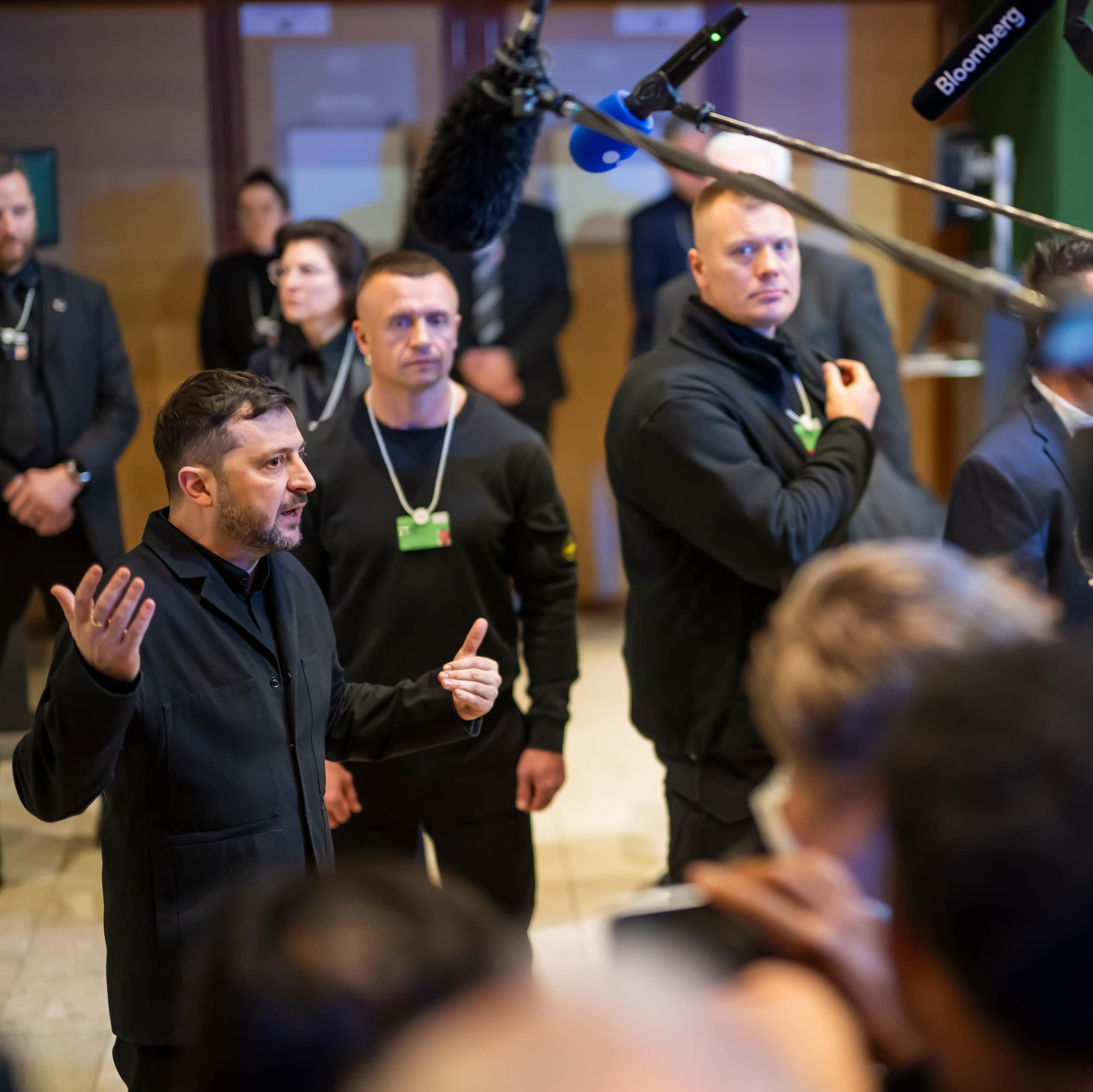 Ukrainian president Volodymyr Zelensky speaks to a crowd of reporters and camera crews in Davos.