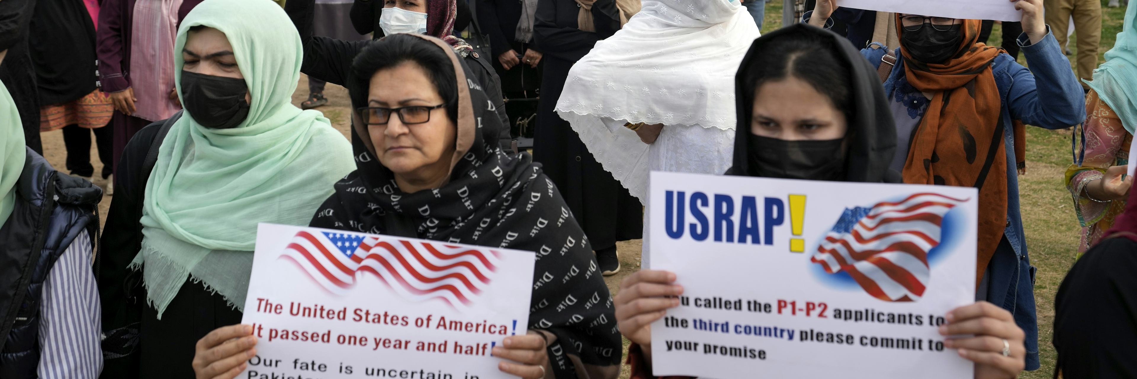 Afghan Migrants Stranded in Pakistan After the U.S. Suspends Refugee Resettlement Afghan Migrants Stranded in Pakistan After the U.S. Suspends Refugee Resettlement