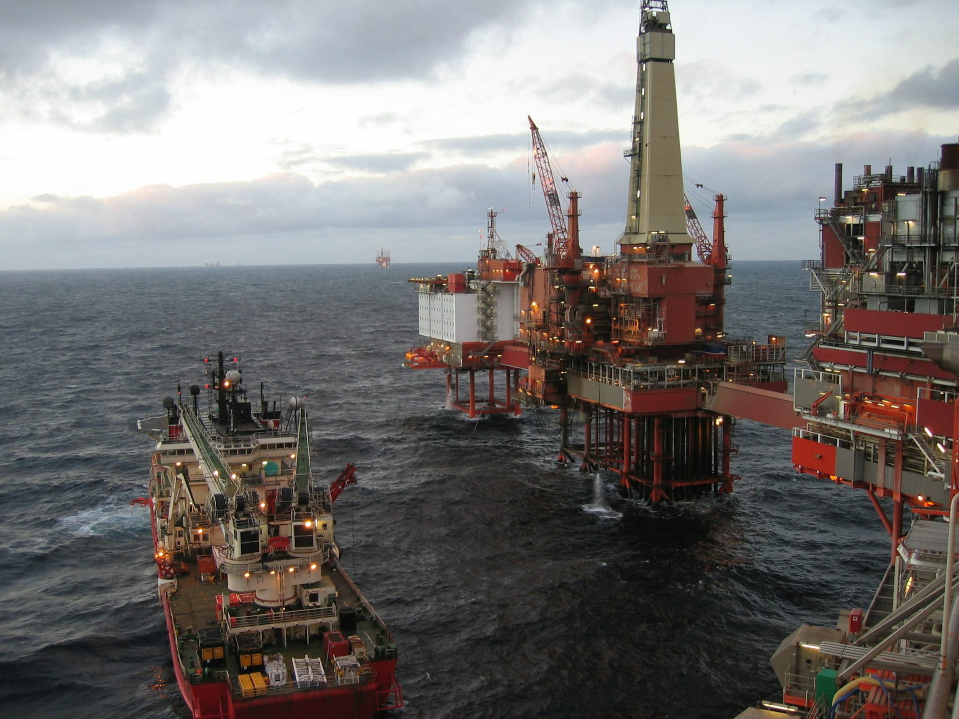 Why Norway Is Not Panicking About The Oil Price Collapse