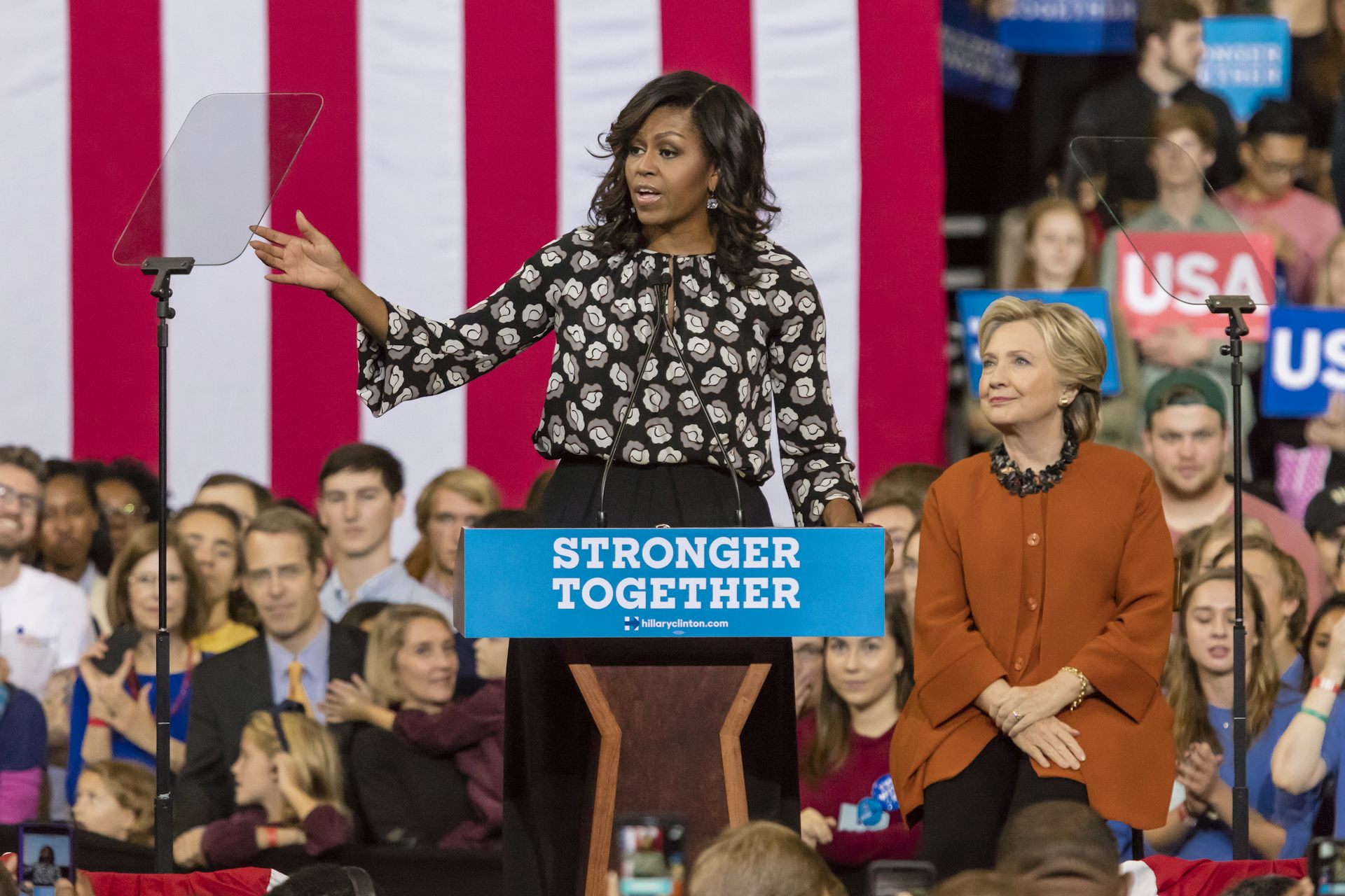 Michelle Obama introduces 2016 Democratic presidential candidate Hillary Clinton at a campaign event.
