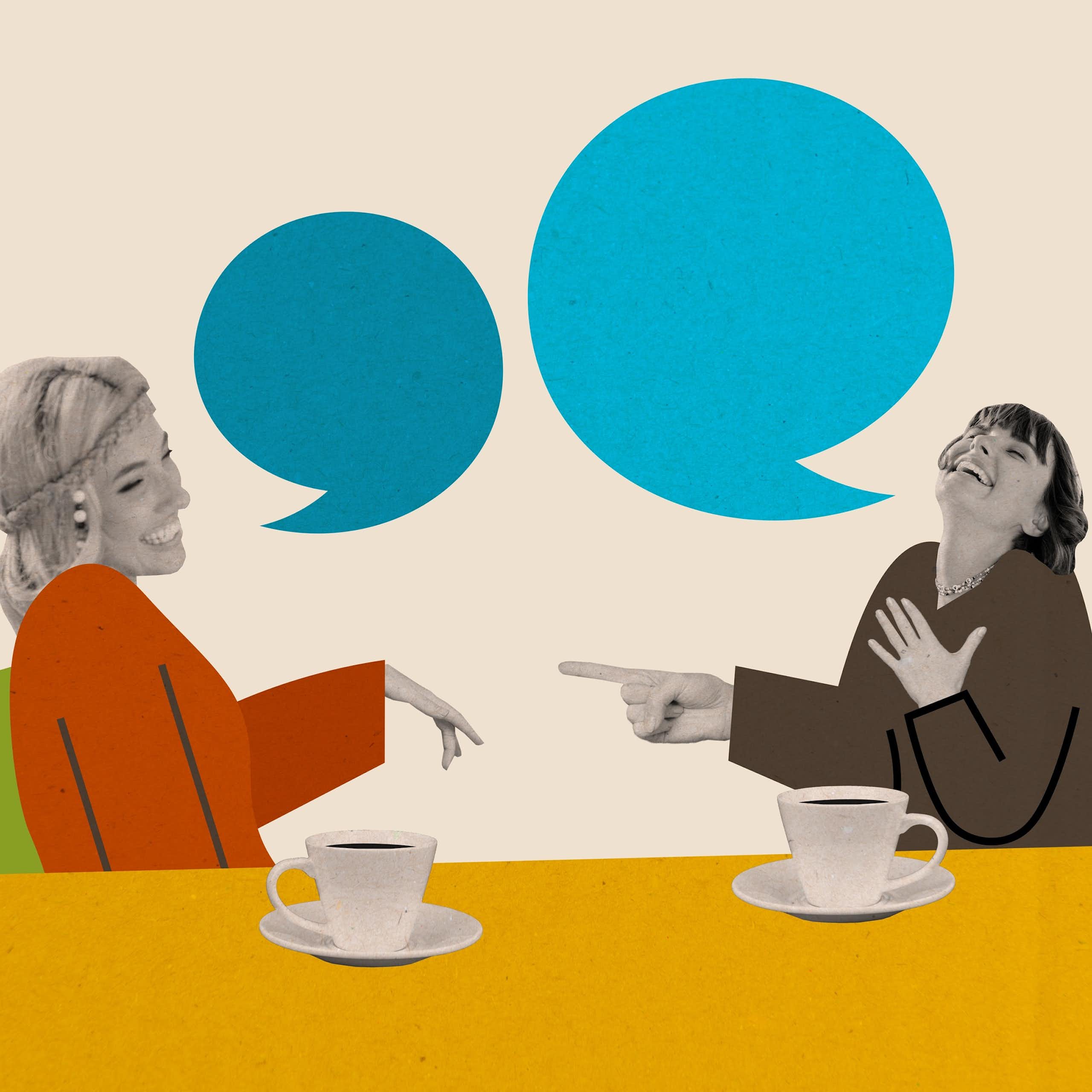 Collage de dos mujeres que hablan delante de dos cafés, con dos bocadillos de diálogo sobre sus cabezas.